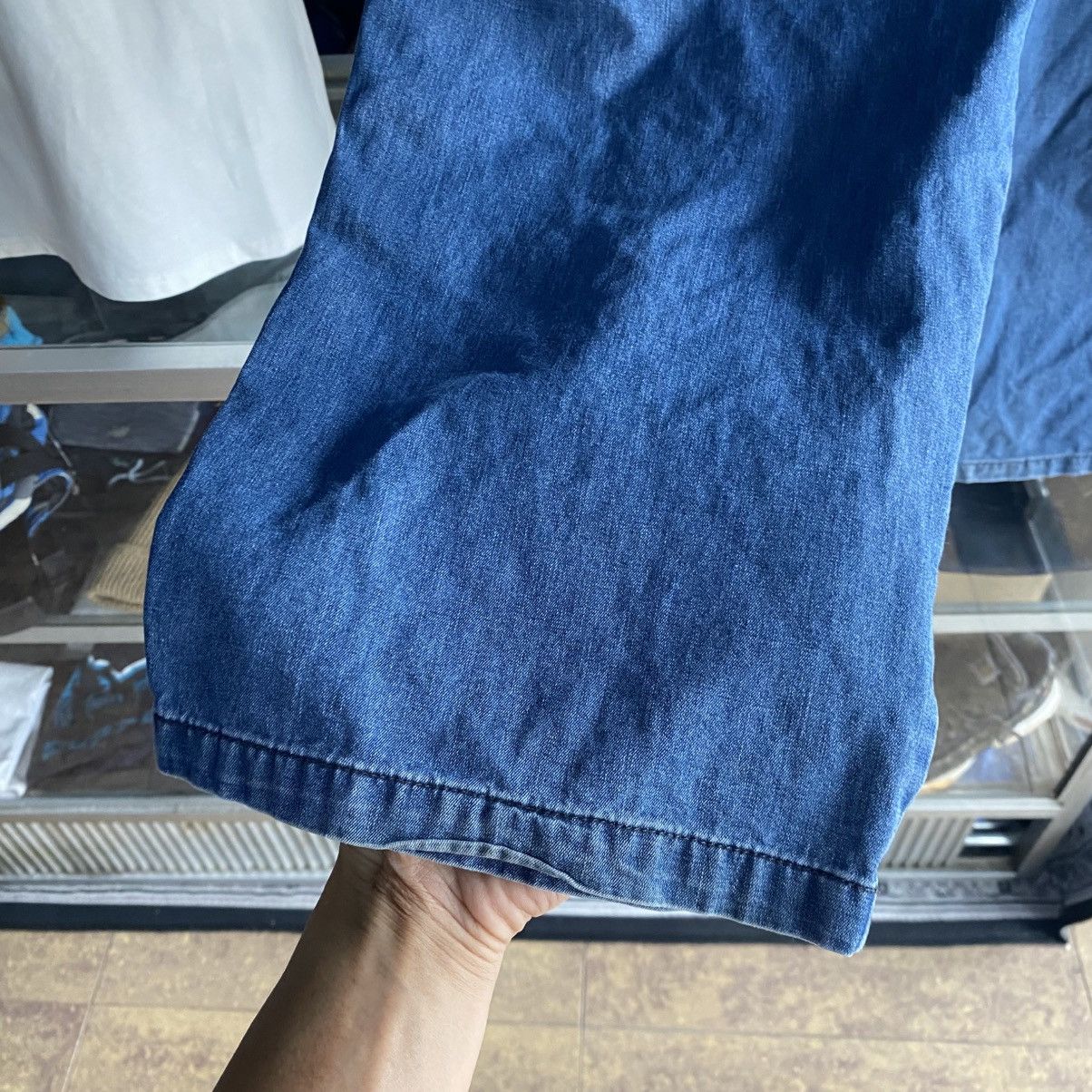 Versace Vintage Medusa logo Versace Classic V2 baggy jeans Size US 34 / EU 50 - 5 Thumbnail