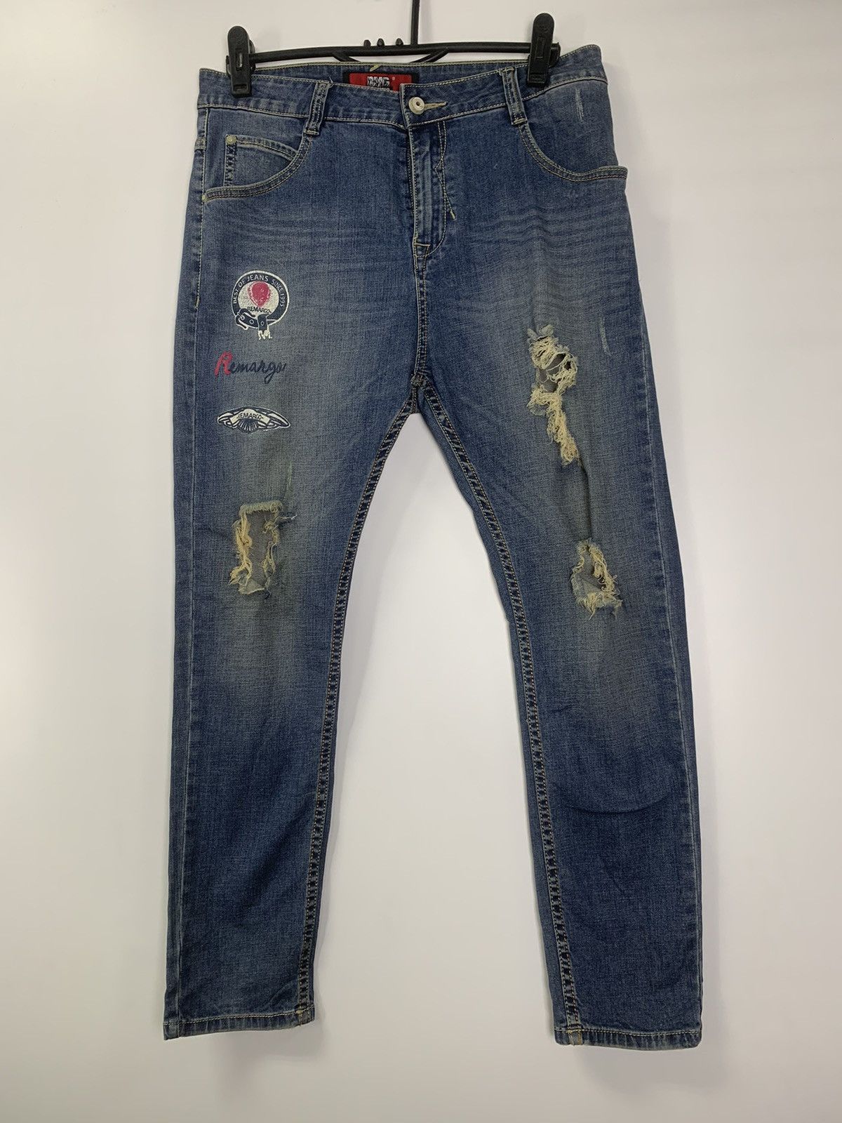 Remargo Damages Jeans Style