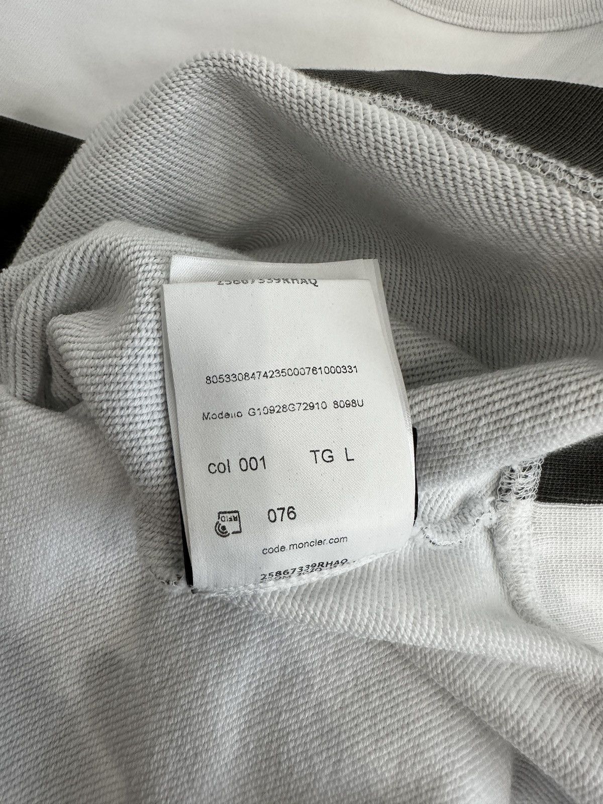 Moncler 🏔 MONCLER GENIUS 1952 Graphic Sweatshirt – Size L Size US L / EU 52-54 / 3 - 7 Thumbnail