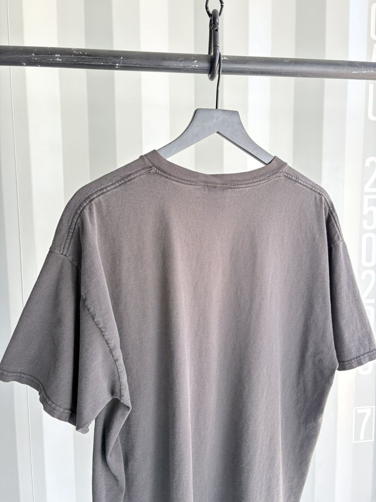 Vintage Bite Me Faded Thrashed Distressed Shirt GRUNGE Size US XL / EU 56 / 4 - 6 Thumbnail