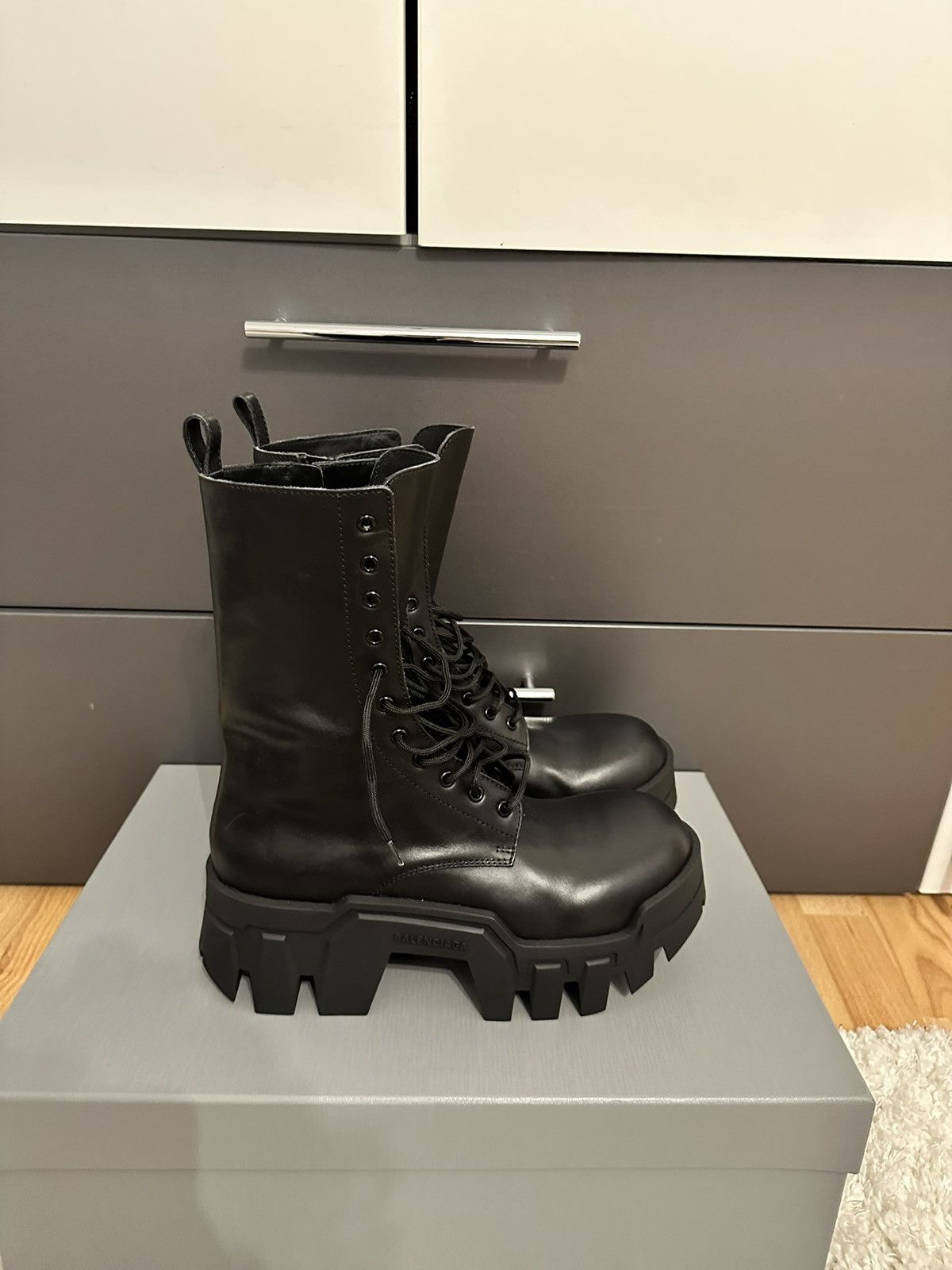 Balenciaga Balenciaga Bulldozer Boots Size US 10 / EU 43 - 4 Thumbnail