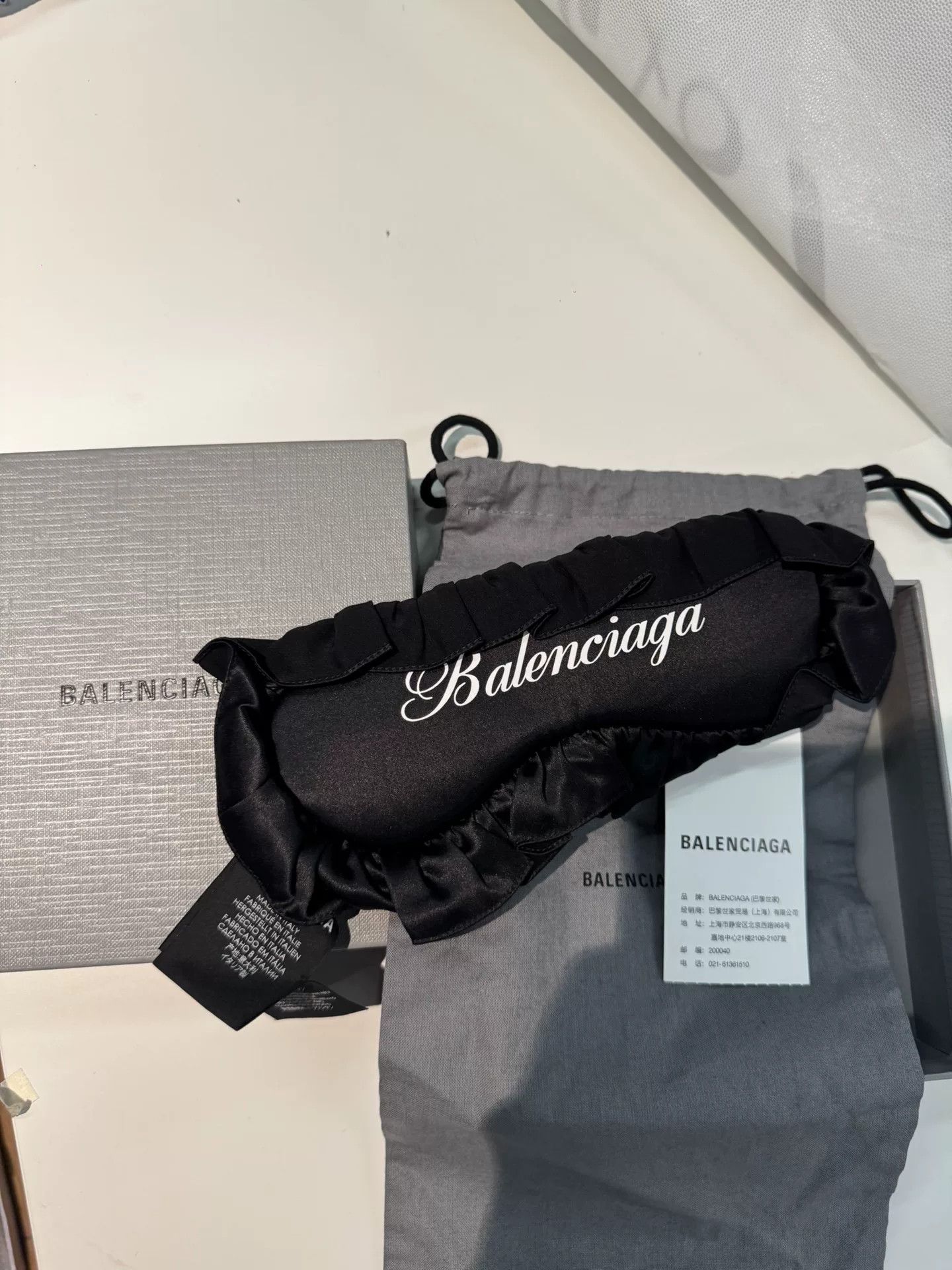 Balenciaga Balenciaga Lace Eye Mask Size ONE SIZE - 1 Thumbnail