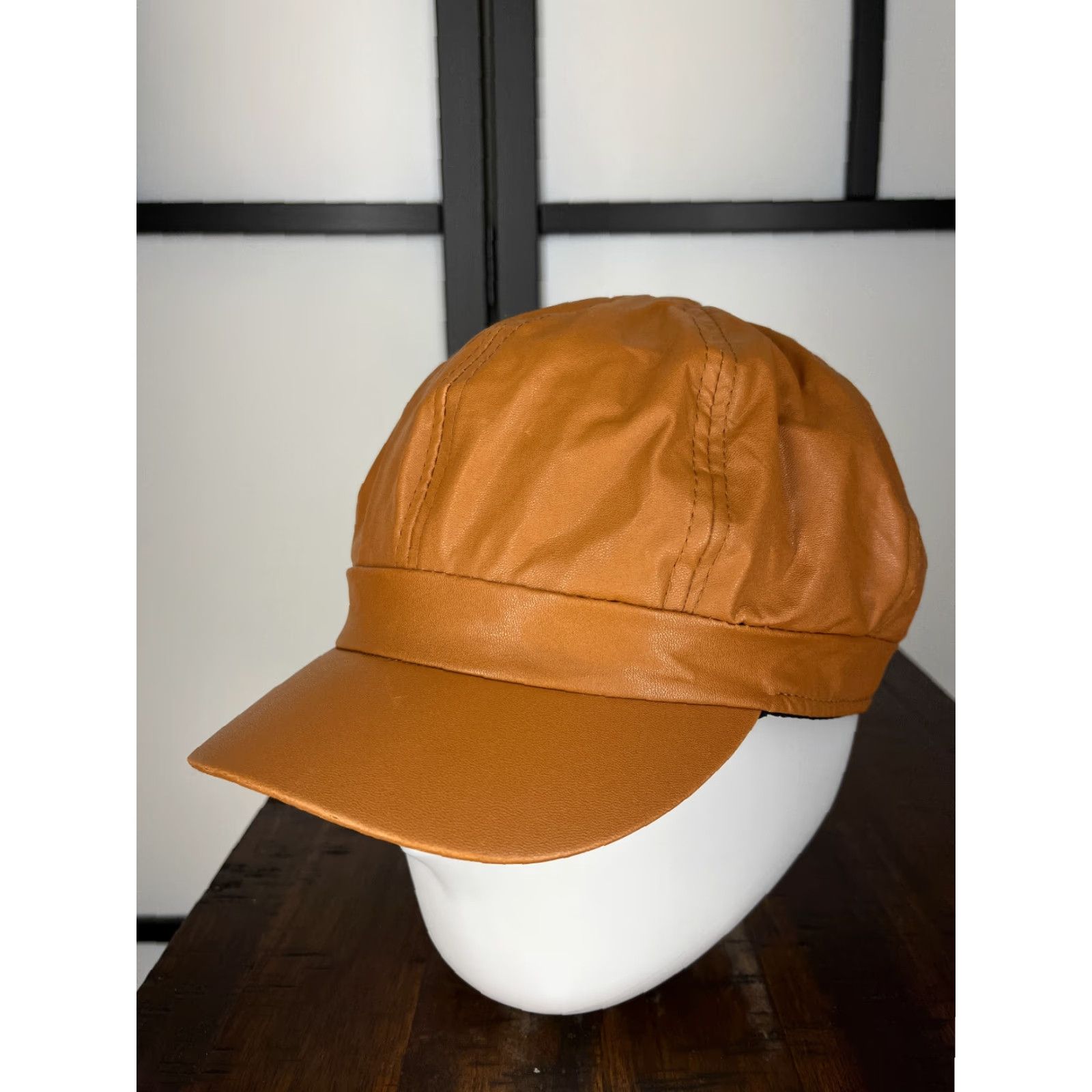 Vintage Beret Hat Cap Fitted One Size Brown PU Leather Velvet Classic French Look 90s Casual Unbranded Unisex Adults Hat/Cap Mens Womens Size ONE SIZE - 4 Thumbnail