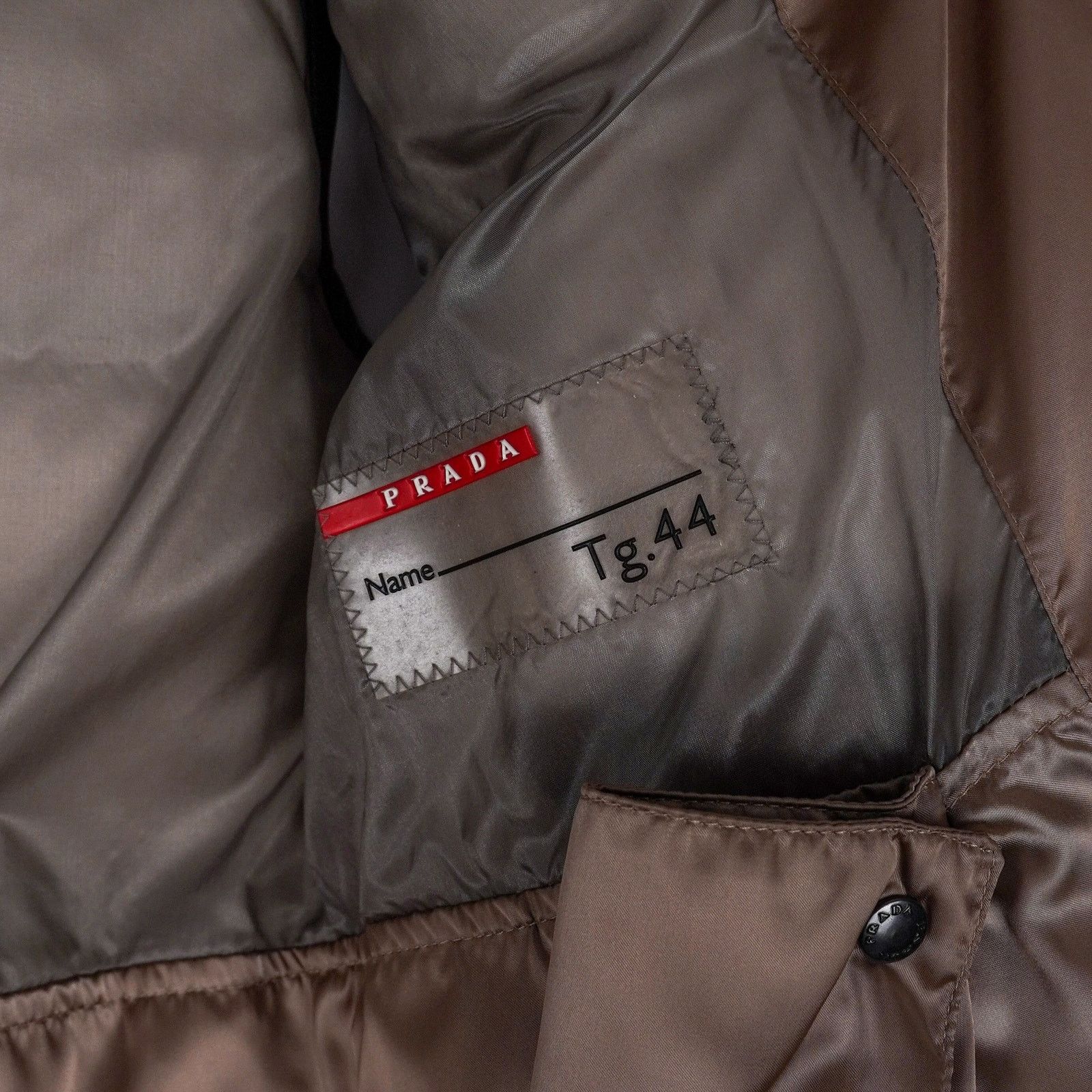 Prada Prada Milano Brown Nylon Shearling Collar Down Vest Jacket Size M / US 6-8 / IT 42-44 - 10 Thumbnail