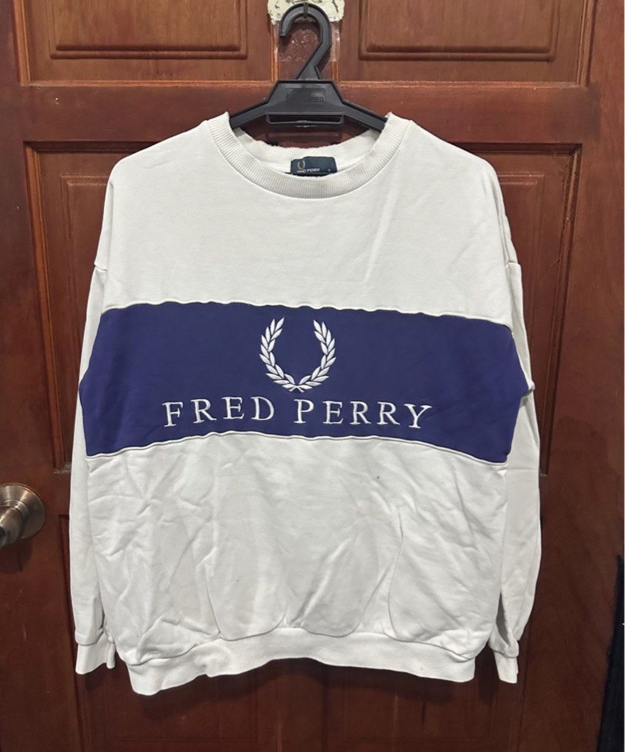 Fred Perry Vintage Fred Perry Spell Out Big Logo Sweatshirt Size US S / EU 44-46 / 1 - 1 Thumbnail