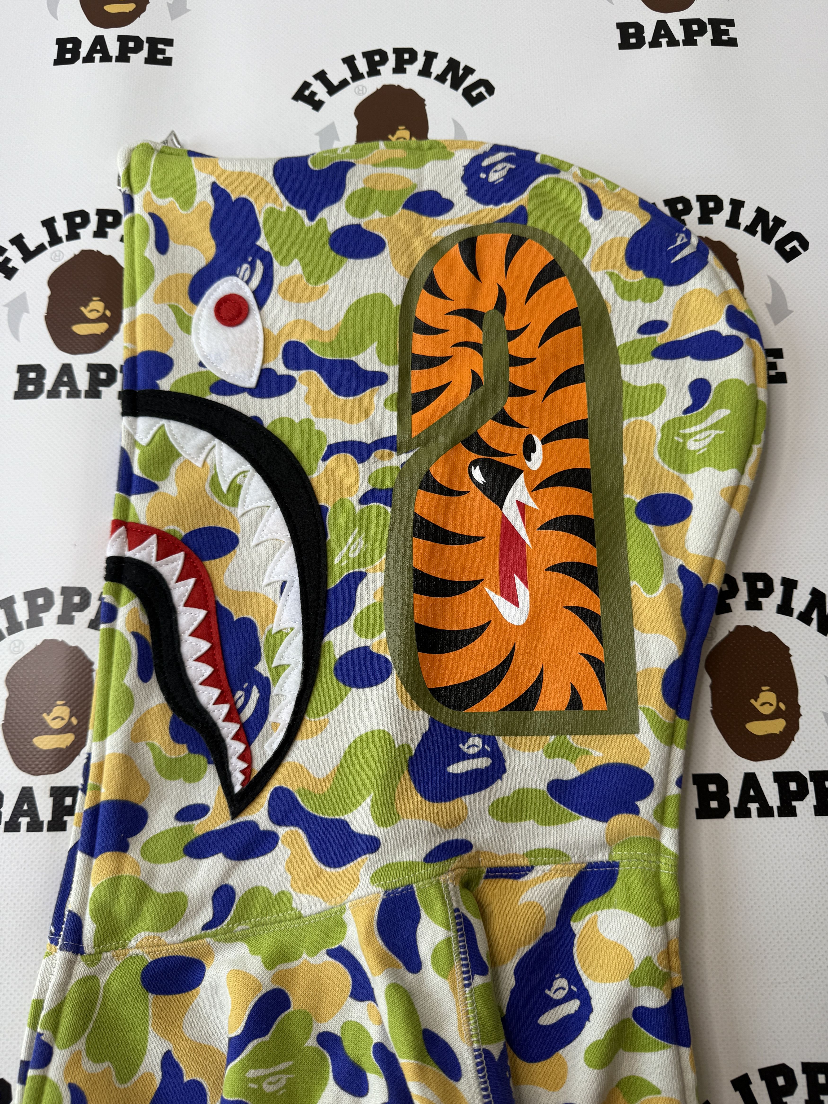 Bape BAPE NEW JERSEY SHARK FULL ZIP HOODIE Size US S / EU 44-46 / 1 - 6 Thumbnail