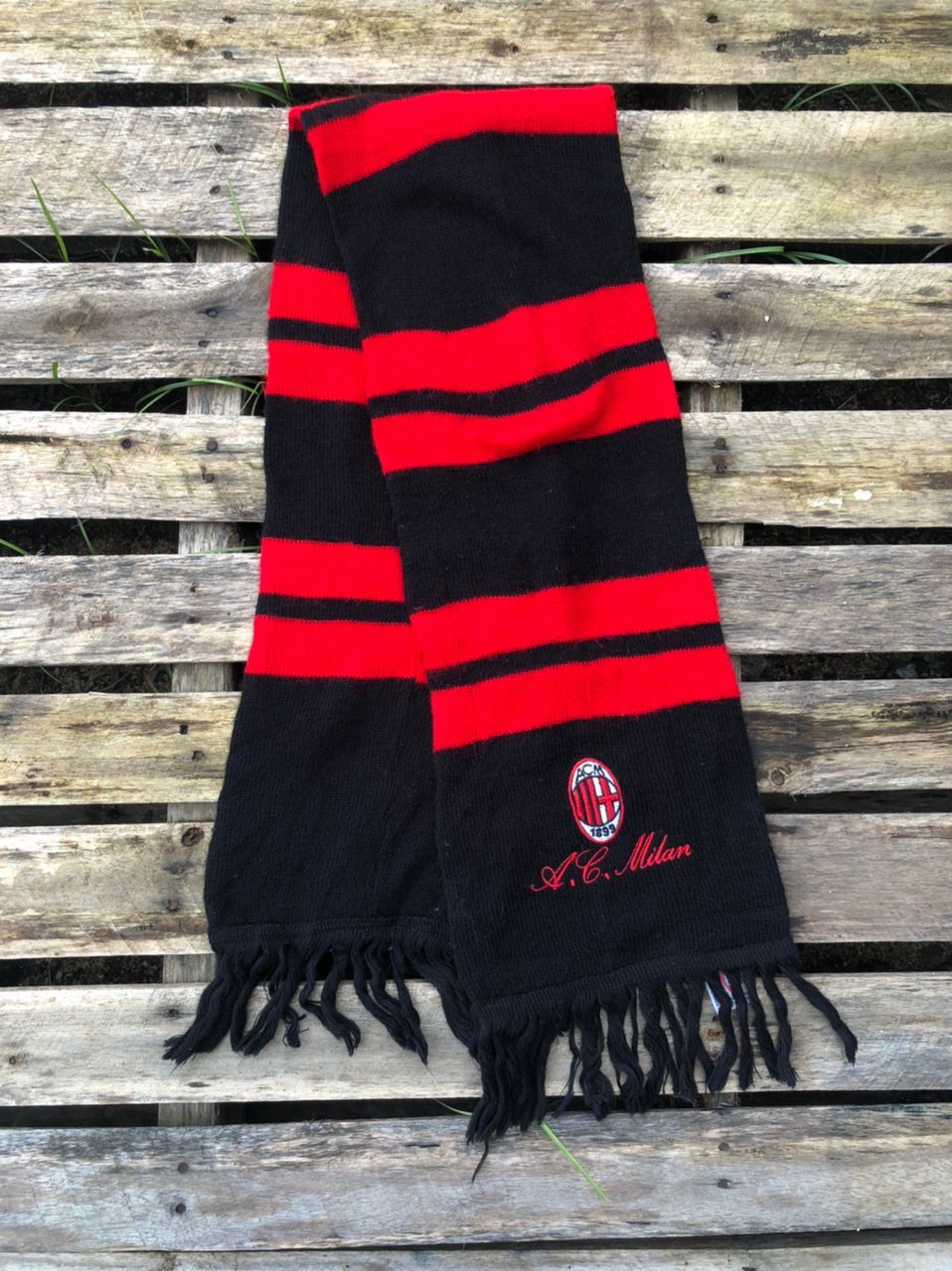 Vintage Vintage Ac Milan Scarf/Muffler Made In Italy Size ONE SIZE - 1 Thumbnail