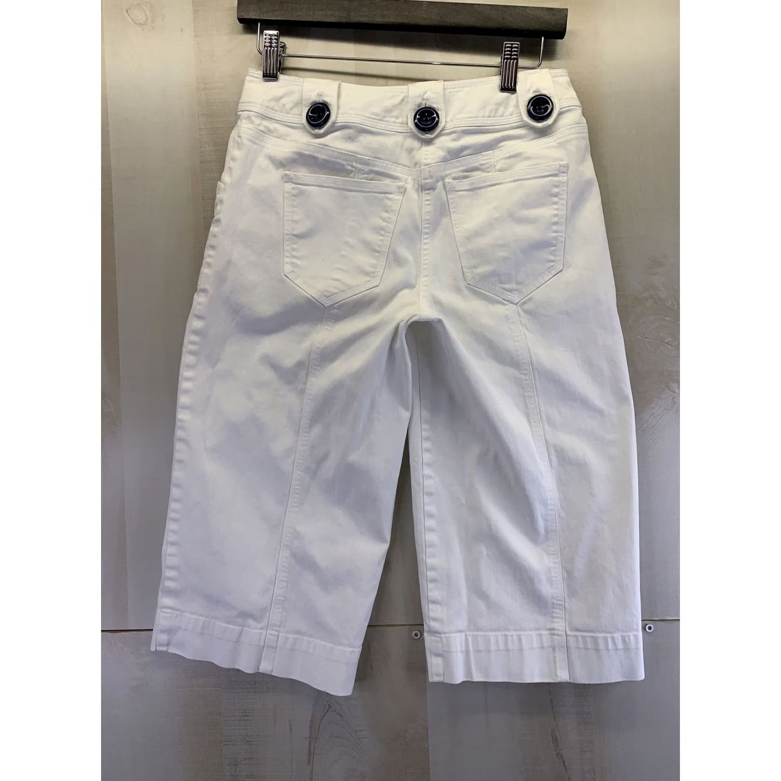 Talbots Talbots Petites White Capri Pedal Pusher Pants Womens Sz 4-6304 Capris Pants Petite White Talbots 4P Womens Size 27" / US 4 / IT 40 - 5 Thumbnail