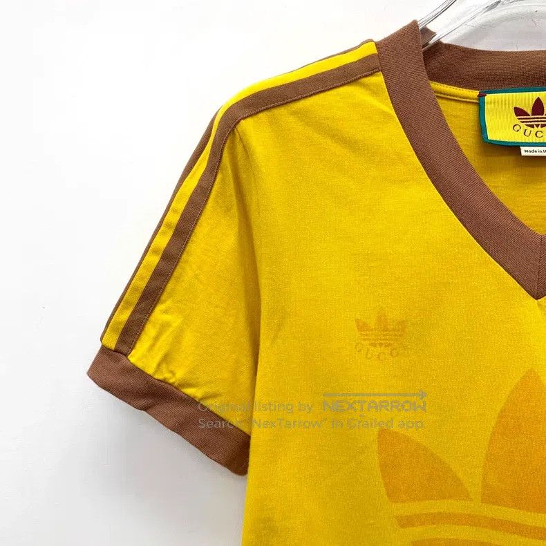 Gucci Gucci Yellow logo letter print cotton V-neck short-sleeved Size M / US 6-8 / IT 42-44 - 3 Thumbnail