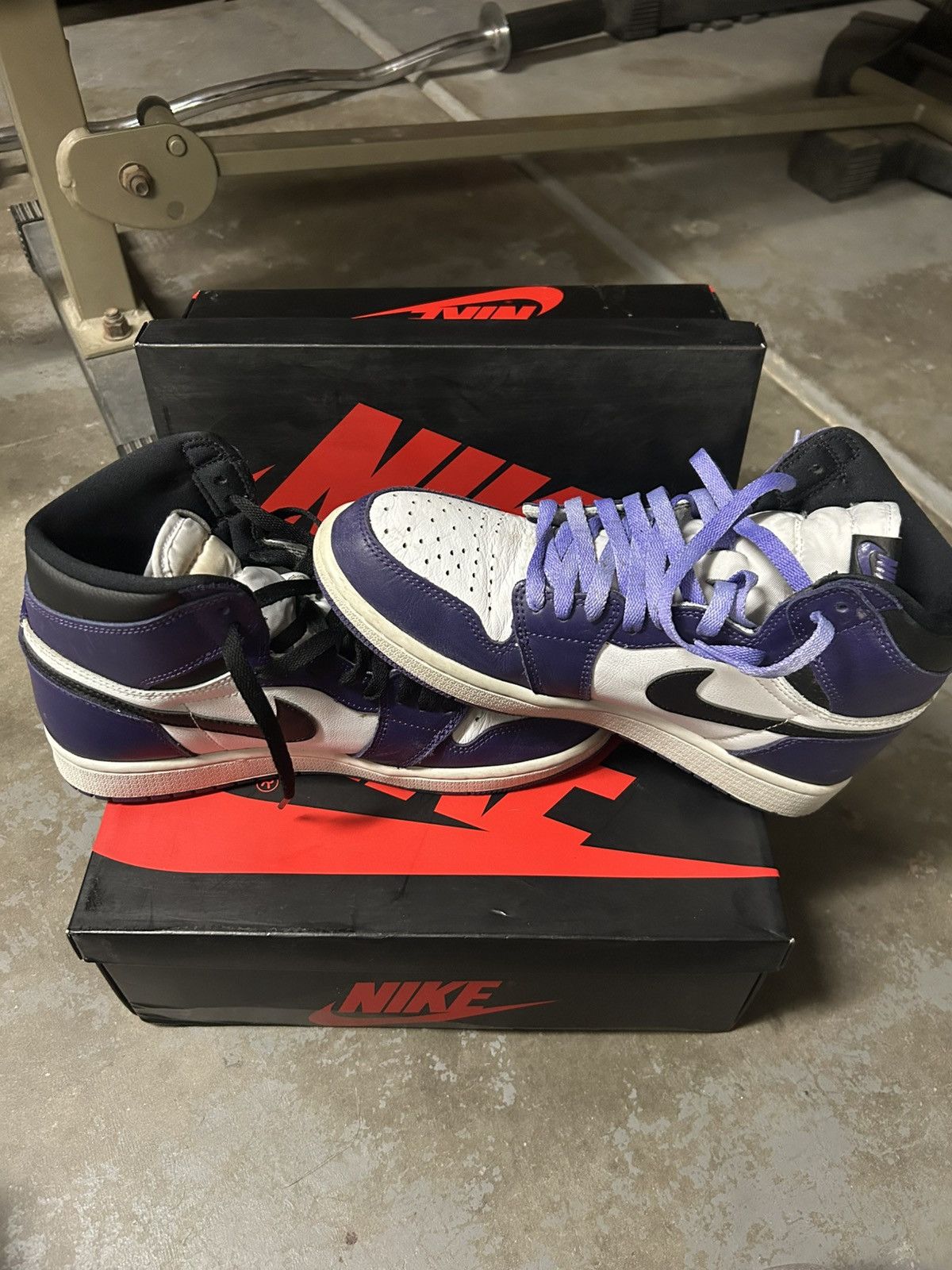 Jordan Brand × Nike Jordan 1 High Retro Court Purple Size US 9 / EU 42 - 1 Thumbnail
