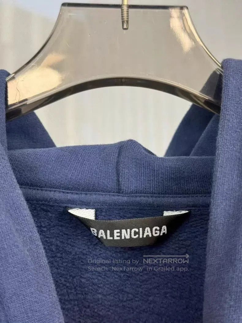 Balenciaga Balenciaga Blue Cow Print Hoodie . Size US M / EU 48-50 / 2 - 4 Thumbnail