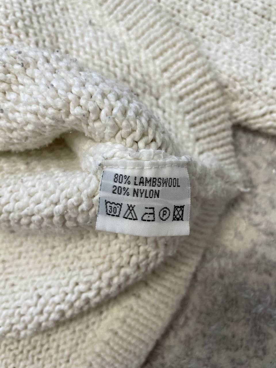 Other Vintage Corto Maltese Wool Sweater Loose Knit Cream Art Knit Size US L / EU 52-54 / 3 - 13 Thumbnail