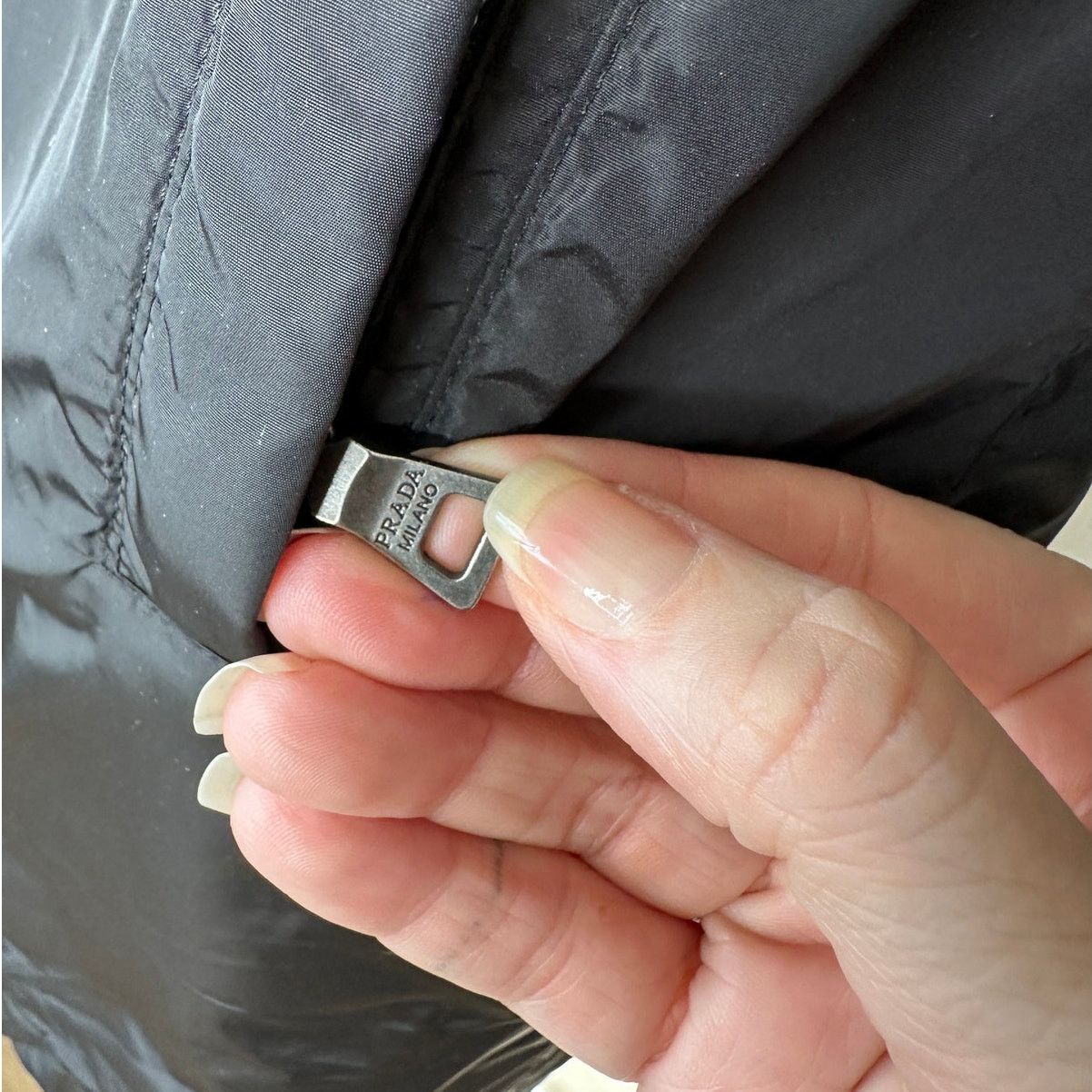 Prada Prada Black Polyester Hooded Long Line Rain Jacket 42 / L Size US L / EU 52-54 / 3 - 4 Thumbnail