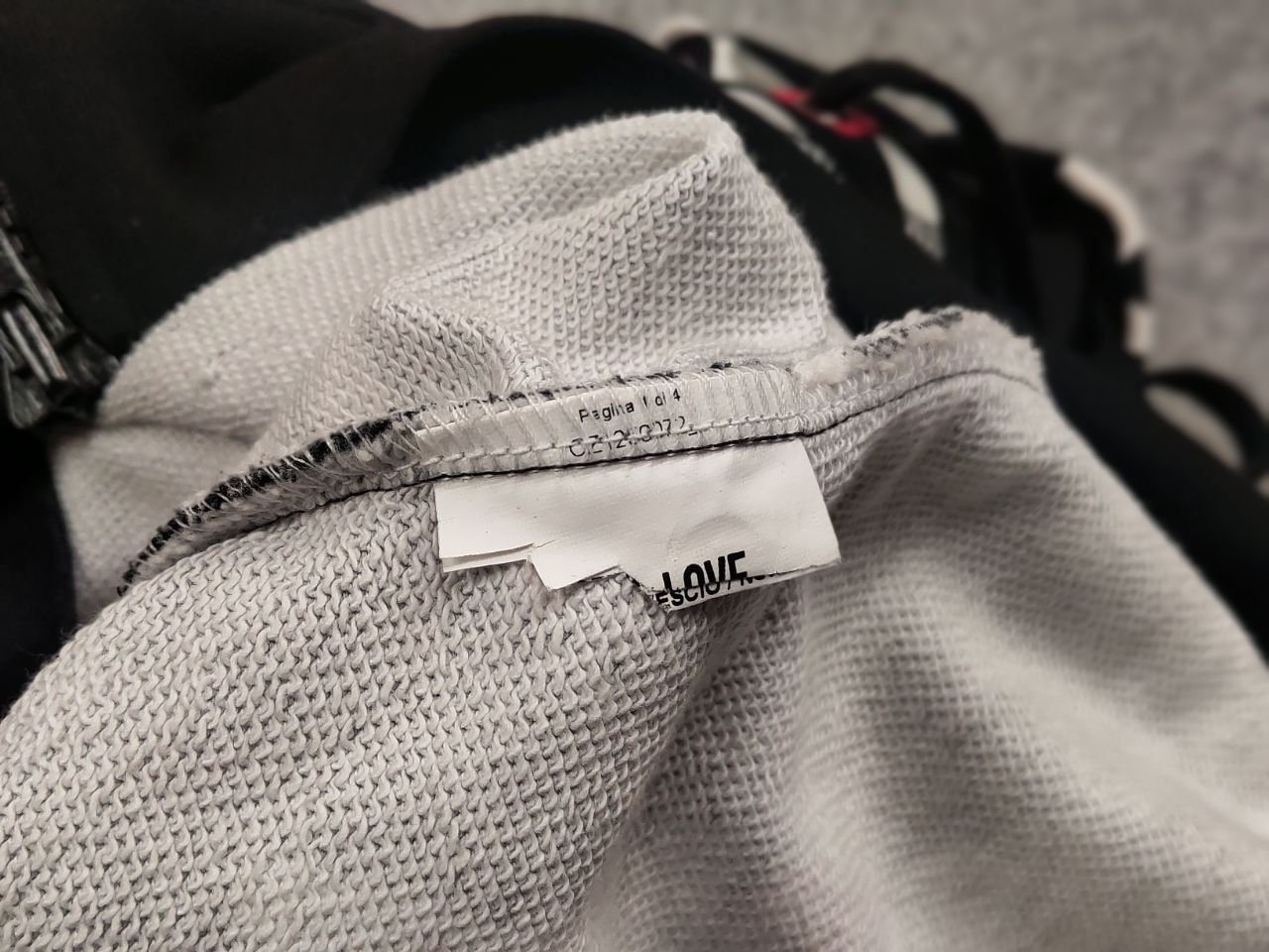 Moschino Love Moschino Authentic Multi Logo Oversized Zip Hoodie Size US S / EU 44-46 / 1 - 9 Thumbnail
