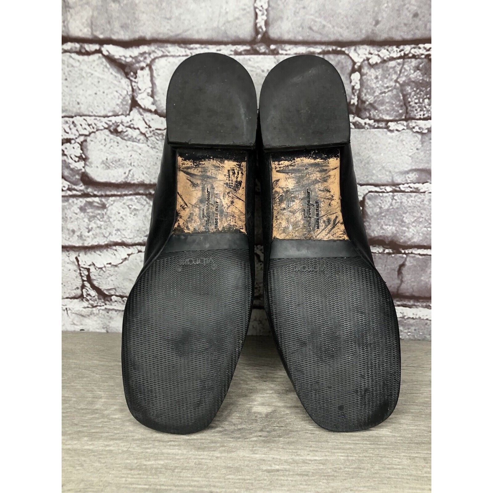 Salvatore Ferragamo Salvatore Ferragamo Black Leather Logo Slip On Loafer Shoes Size US 6 / IT 36 - 20 Thumbnail