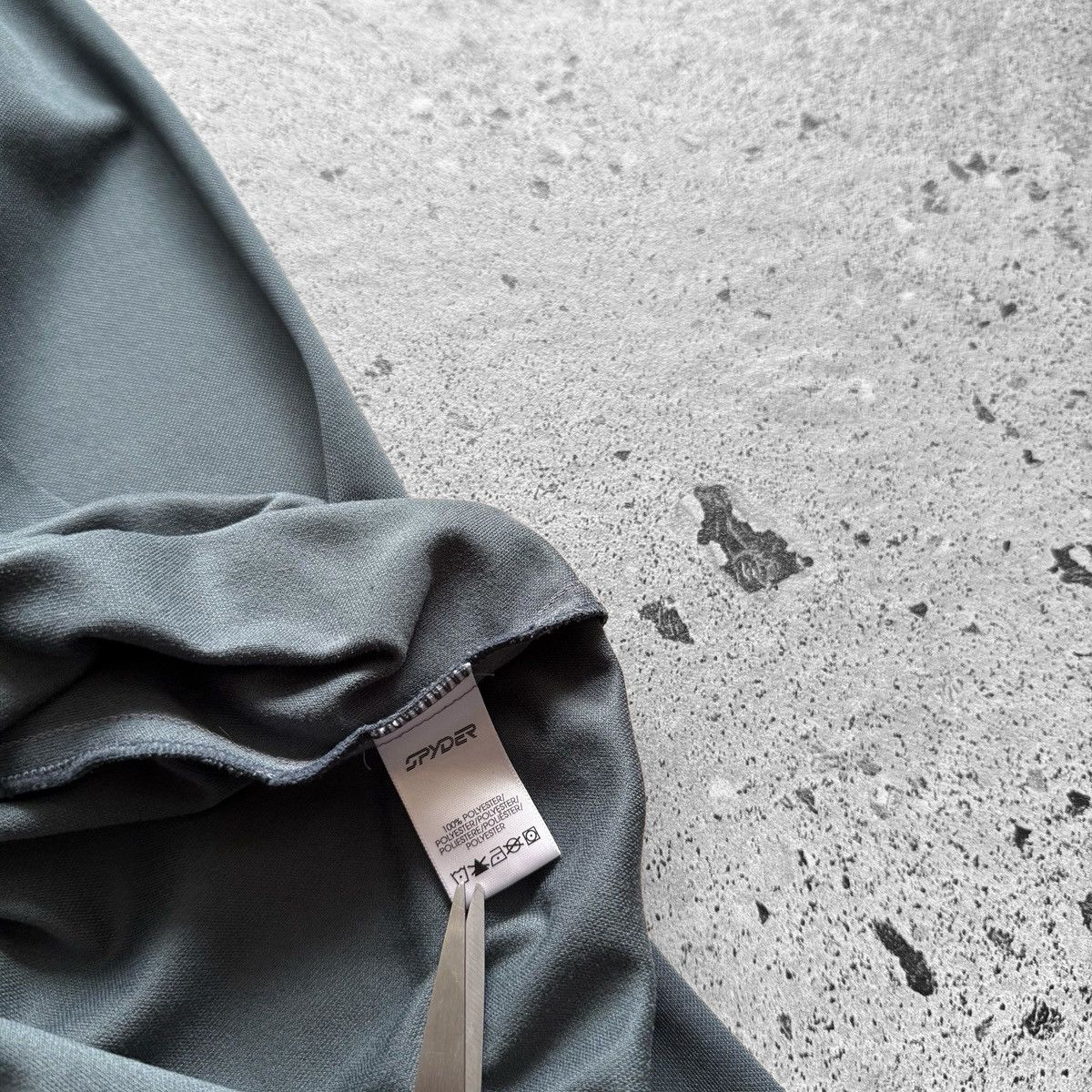 Spyder Spyder Grey 1/4 Zip Pullover Performance Ski Base Layer Top Size US XL / EU 56 / 4 - 5 Thumbnail