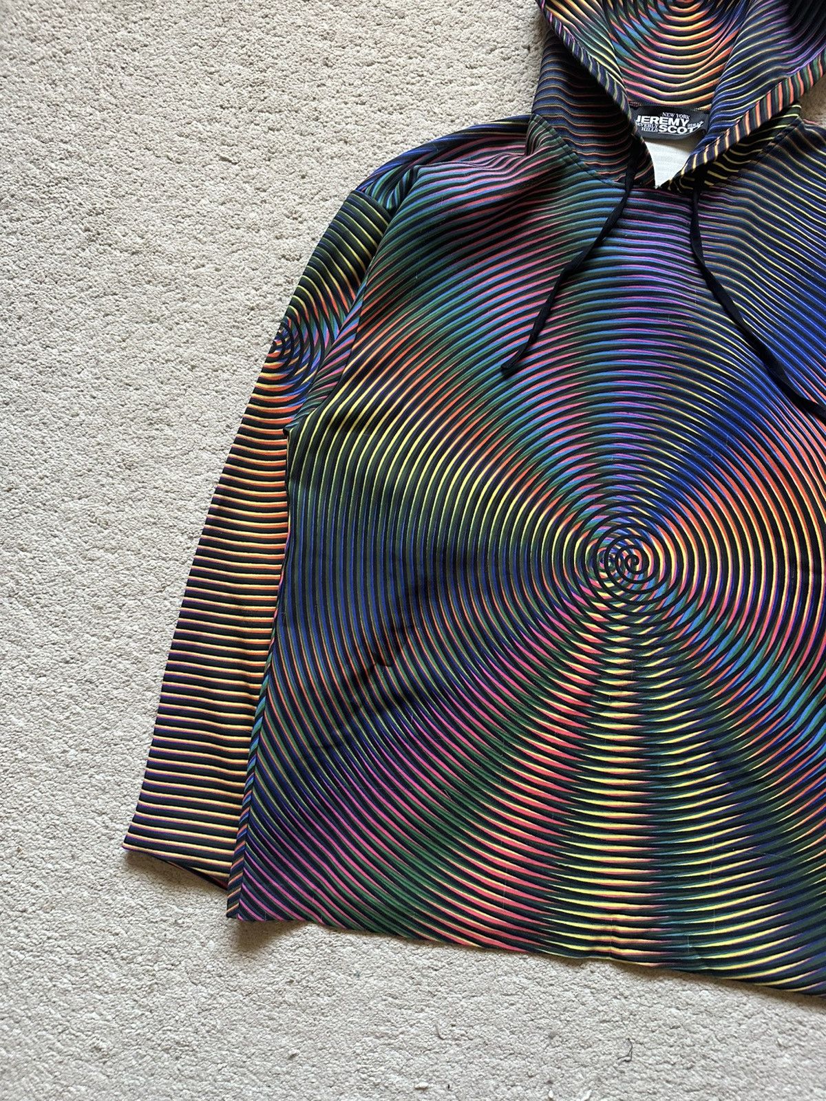 Jeremy Scott 2000s Jeremy Scott LSD Psychedelic Spiral Illusion Hoodie Size US M / EU 48-50 / 2 - 2 Thumbnail