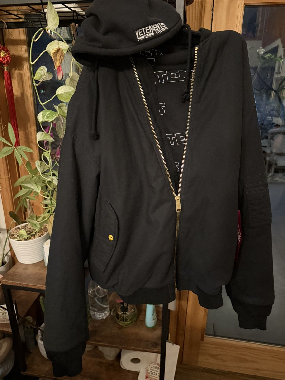 Alpha Industries × Vetements Vetements ss18 Emoji Bomber Size US S / EU 44-46 / 1 - 2 Thumbnail