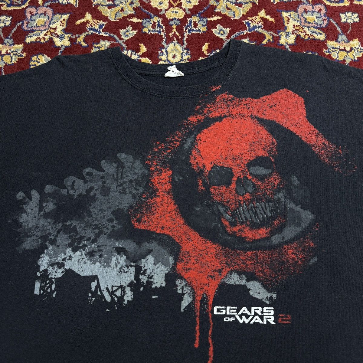 2008 Gears of War 2 Crimson Omen video game promo tee 00s