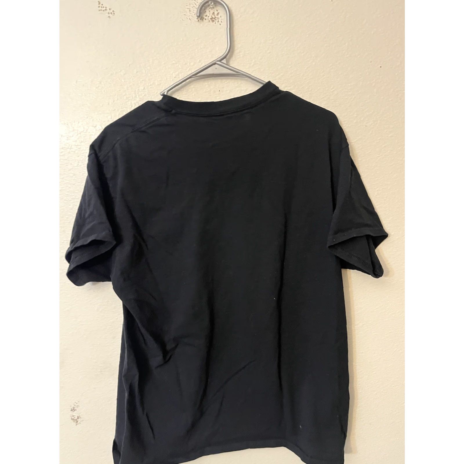 Vintage ACDC Back In Black T-Shirt Mens Graphic Band Short Sleeve Black Large Size L Shirt Size US L / EU 52-54 / 3 - 2 Thumbnail