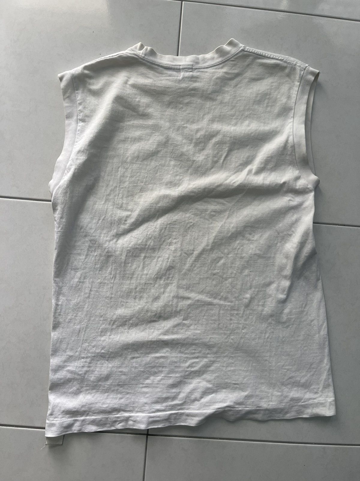 Bape VINTAGE BABY MILO A BATHING APE TEE VERY RARE Size US L / EU 52-54 / 3 - 11 Thumbnail