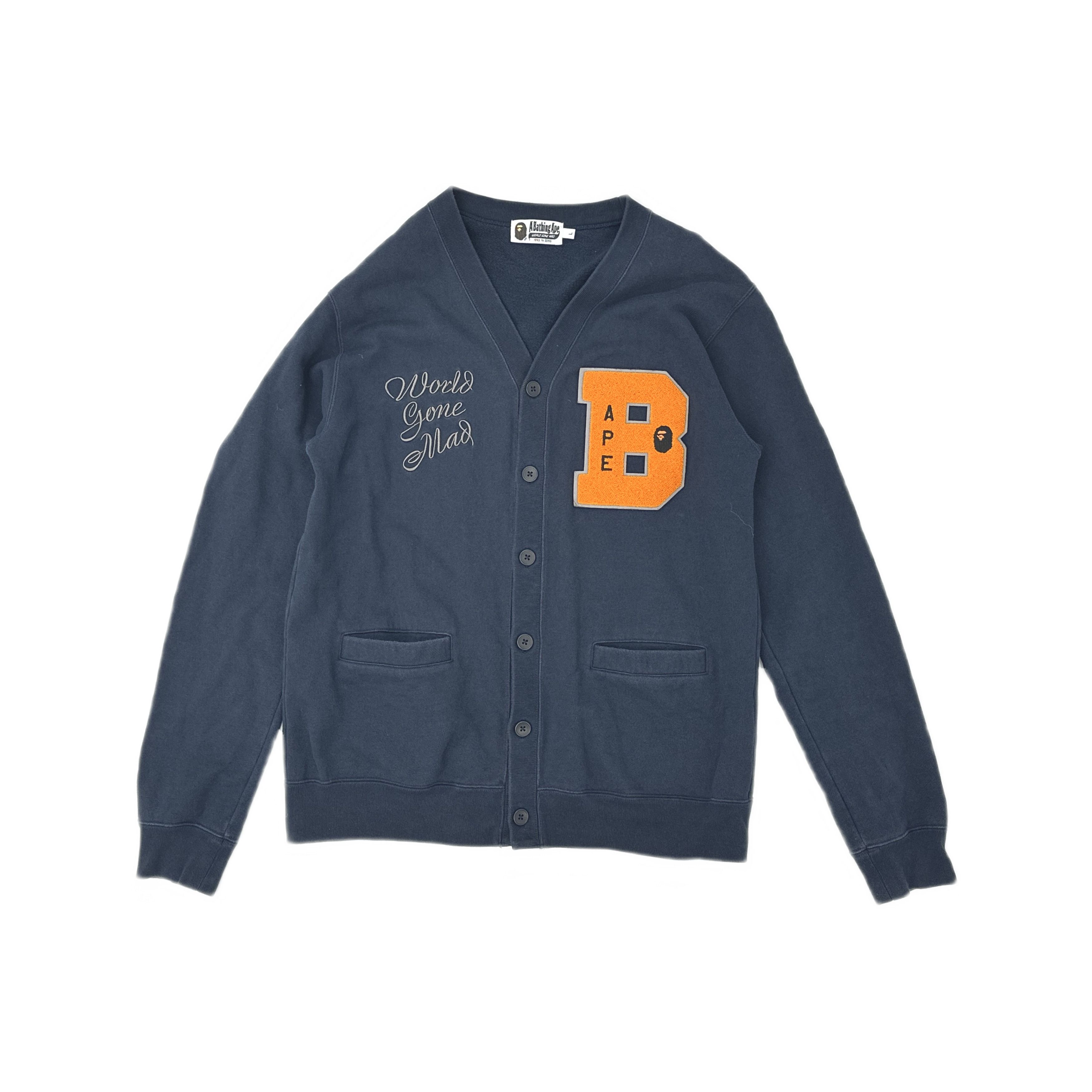 Bape A Bathing Ape World Gone Mad Cardigan Size L Size US L / EU 52-54 / 3 - 1 Thumbnail
