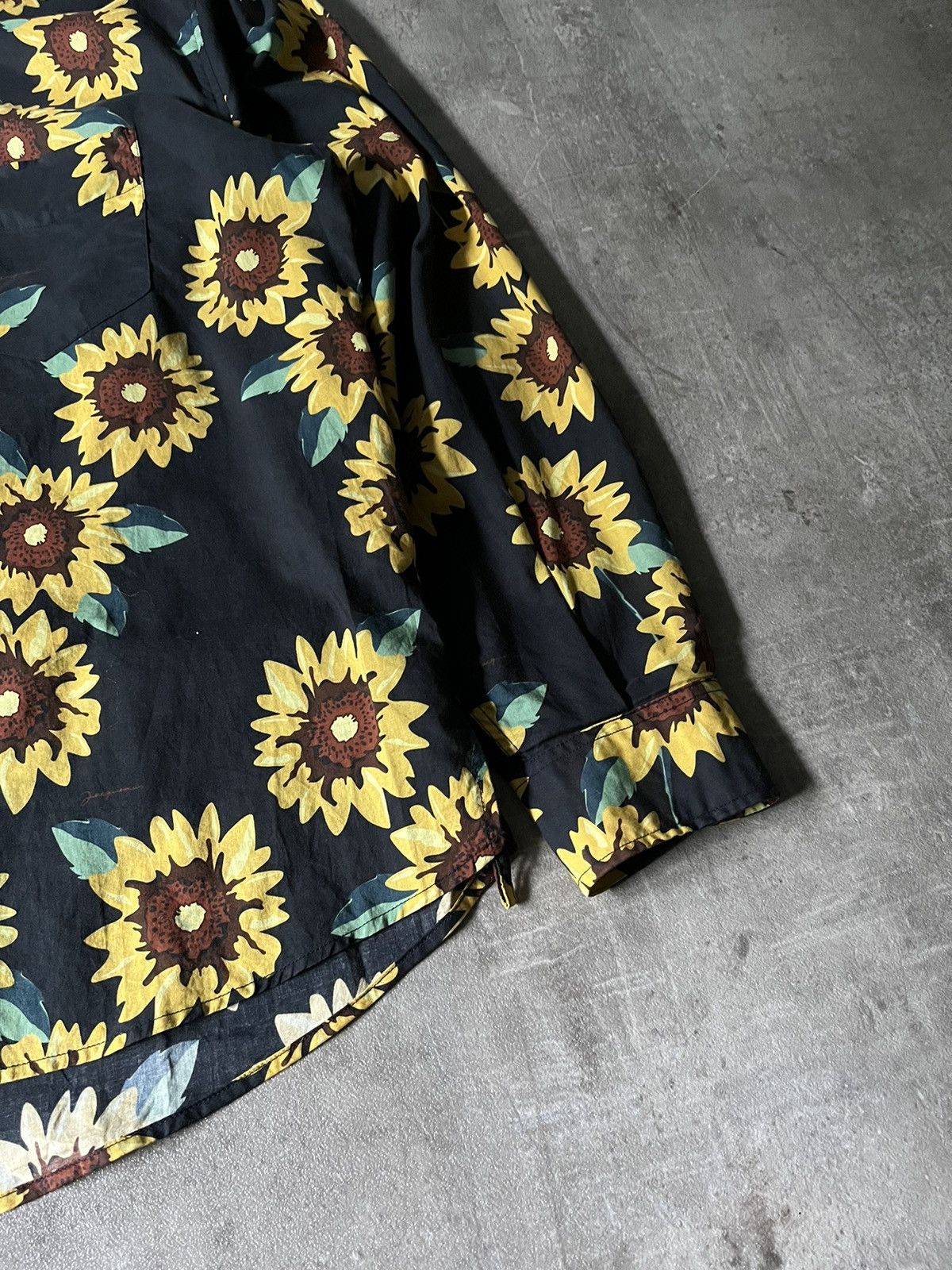 Jacquemus Jacquemus sunflower black button up shirt Size US L / EU 52-54 / 3 - 3 Thumbnail