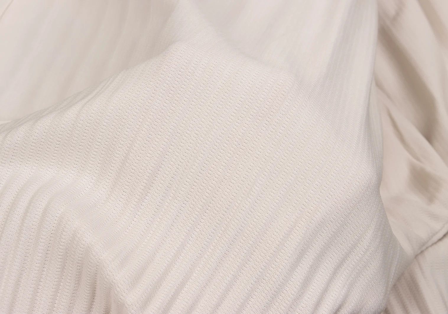 Issey Miyake Pleated Pants in Light Beige with Sheer Detailing Size US 34 / EU 50 - 16 Thumbnail