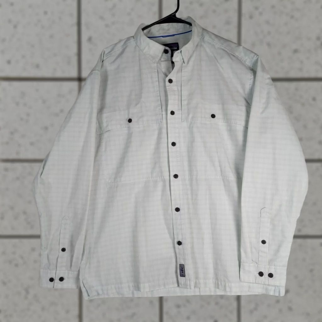 Patagonia Patagonia Shirt Mens Large Plaid Button-Down Long Sleeve White Cotton Pocket Casual Outdoor Size US L / EU 52-54 / 3 - 1 Thumbnail