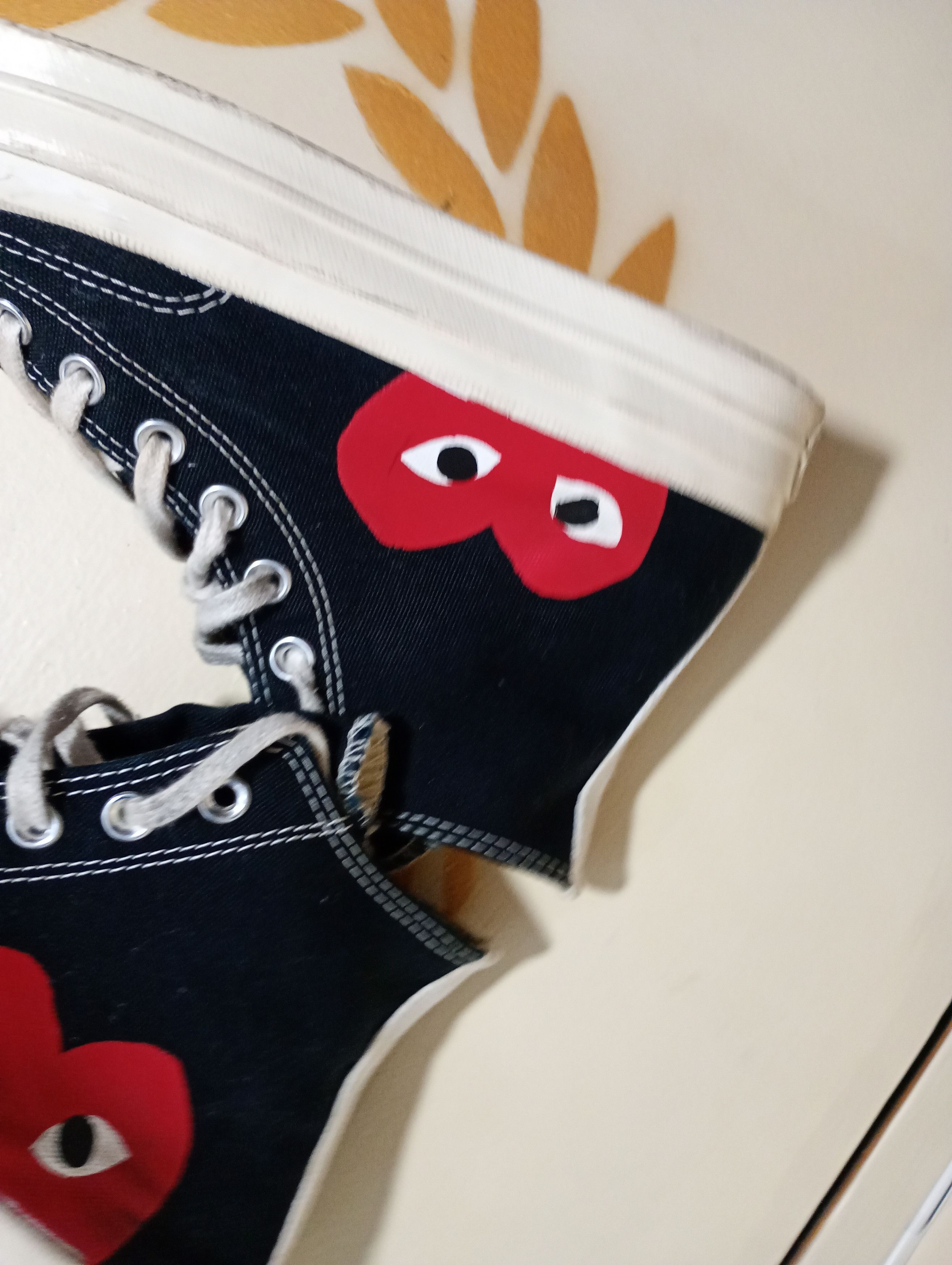 Comme des Garcons PLAY × Converse Converse x Comme Des Garcons Play Unisex Trainers Size US 7 / EU 40 - 8 Thumbnail