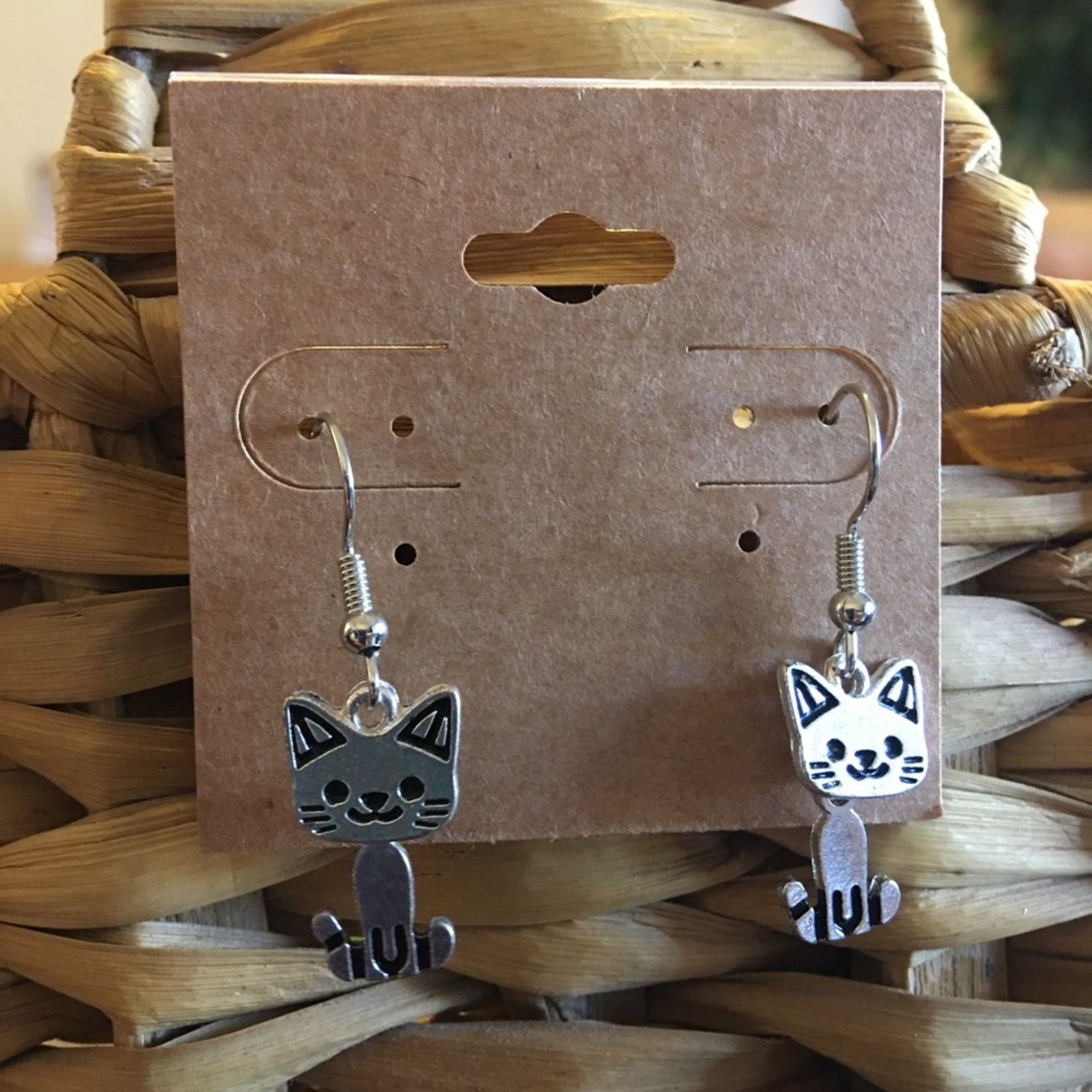 Jewelry Kitty cat dangle body interactive earrings Size ONE SIZE - 1 Thumbnail