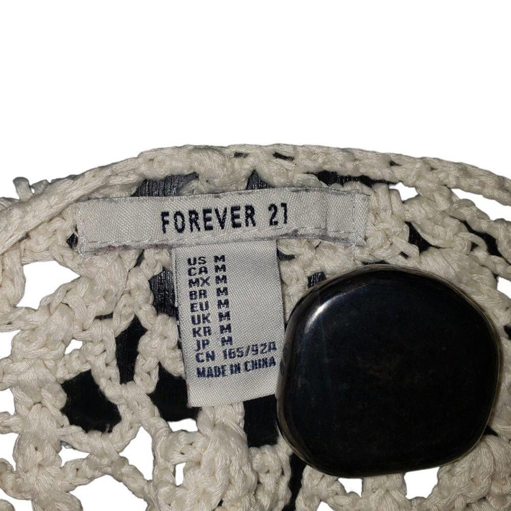 Forever 21 CT490 Forever 21 Crochet Summer Tank Mid-drift Top M Size M / US 6-8 / IT 42-44 - 4 Thumbnail