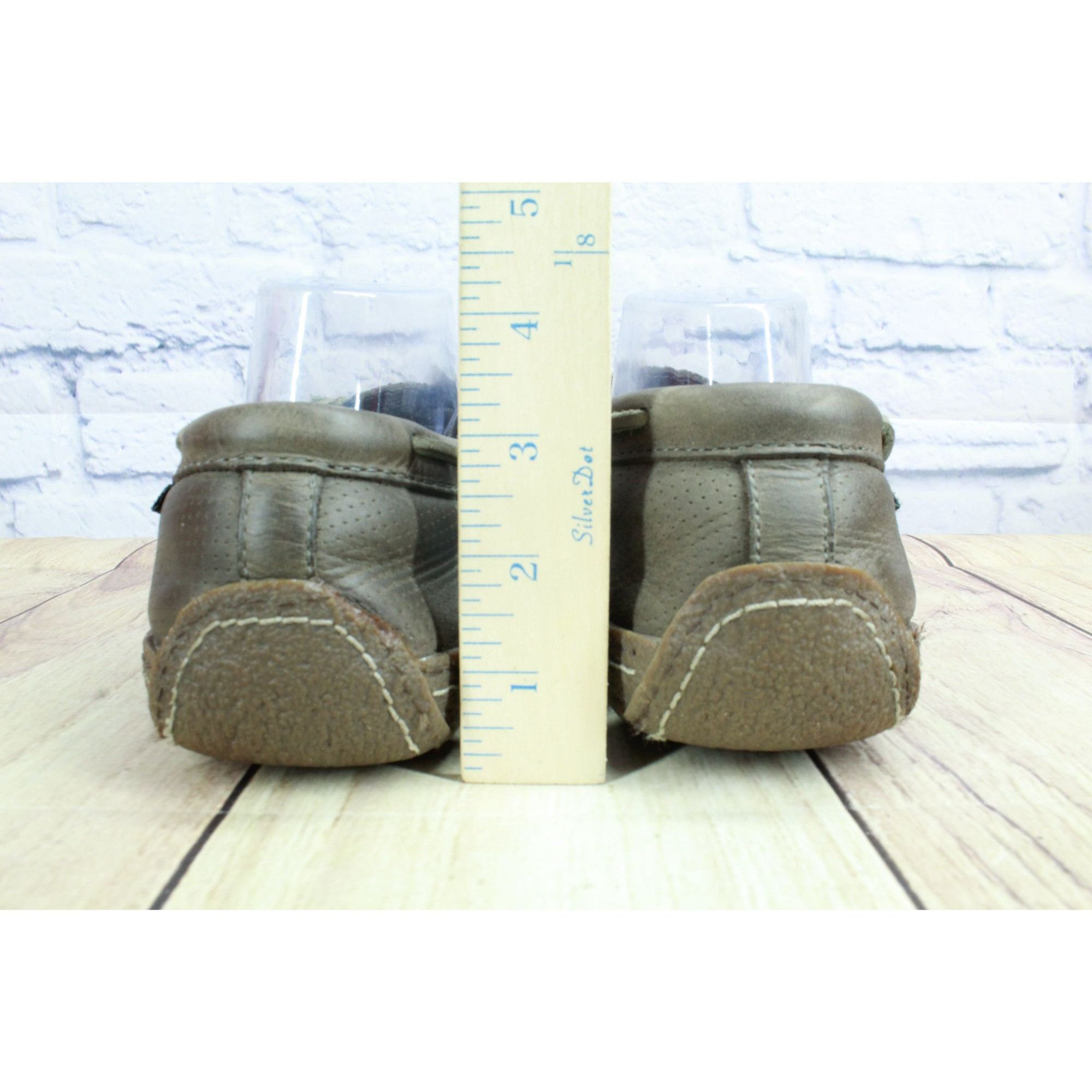 L.L. Bean LL Bean Flannel Lined Leather Moccasin Slippers Size US 11 / EU 44 - 6 Thumbnail