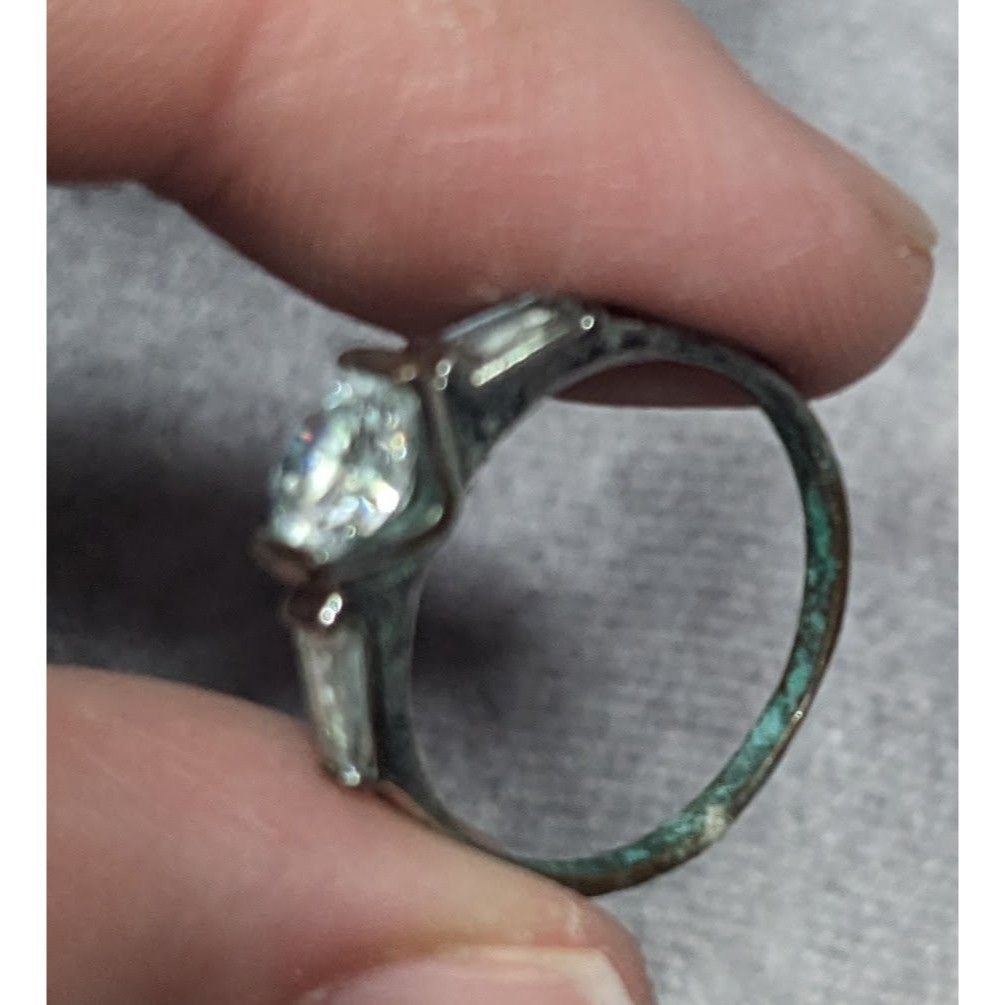 Other Elegant Clear Gemmed Silver Tone Engagement Ring Size 7 Size ONE SIZE - 10 Thumbnail