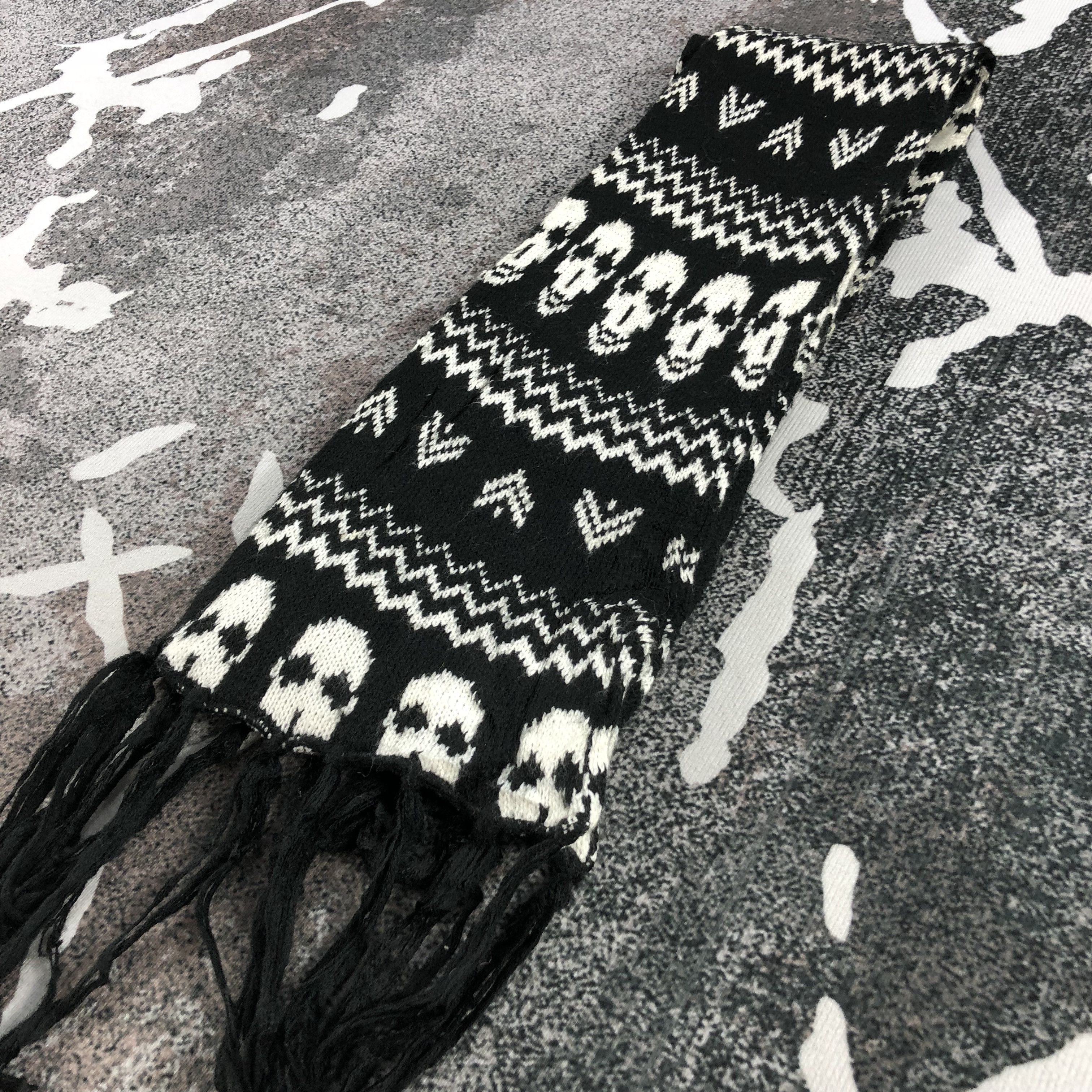 Seditionaries Skull Scarf Muffler Neckwear Neckpiece V596 Size ONE SIZE - 3 Thumbnail