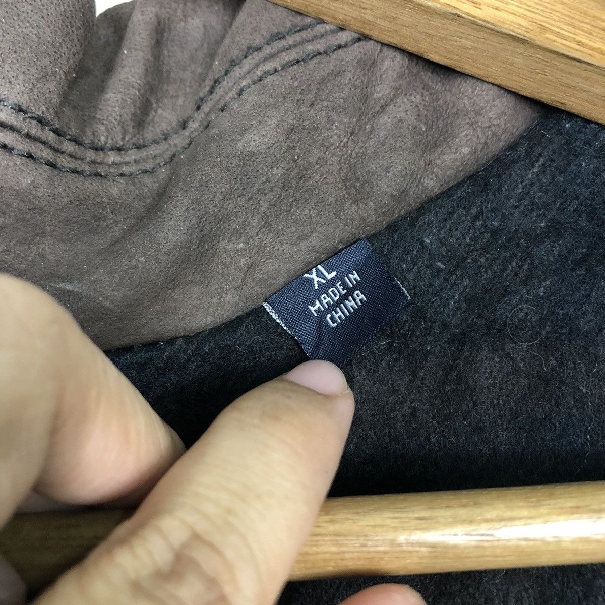 Genuine Leather 📌Vintage Genuine Leather Jacket Tommy Hilfiger Blanket Size US XL / EU 56 / 4 - 20 Thumbnail