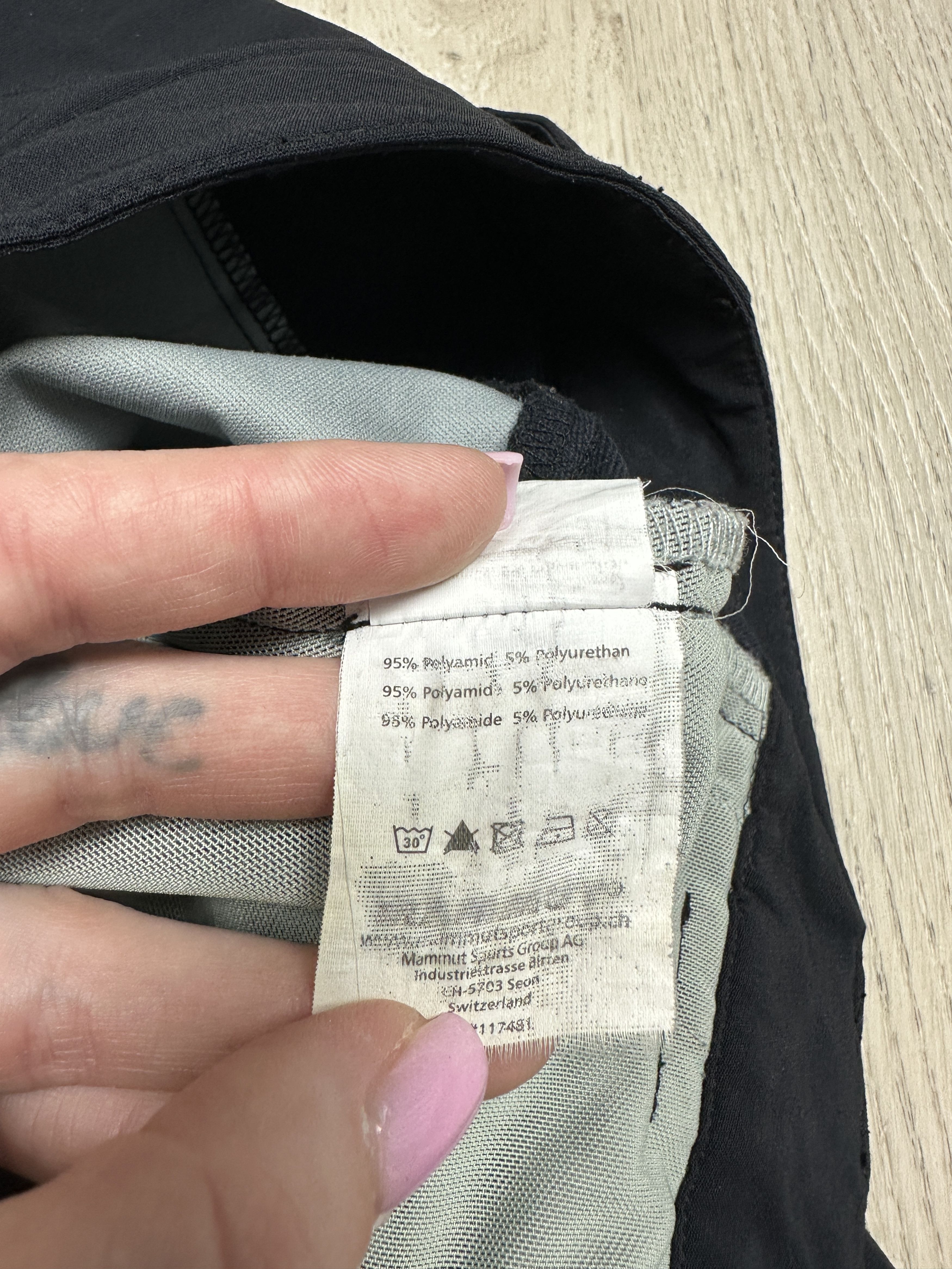 Mammut Mammut Vintage Womens Ski Snowboard Pants Size 28" / US 6 / IT 42 - 8 Thumbnail