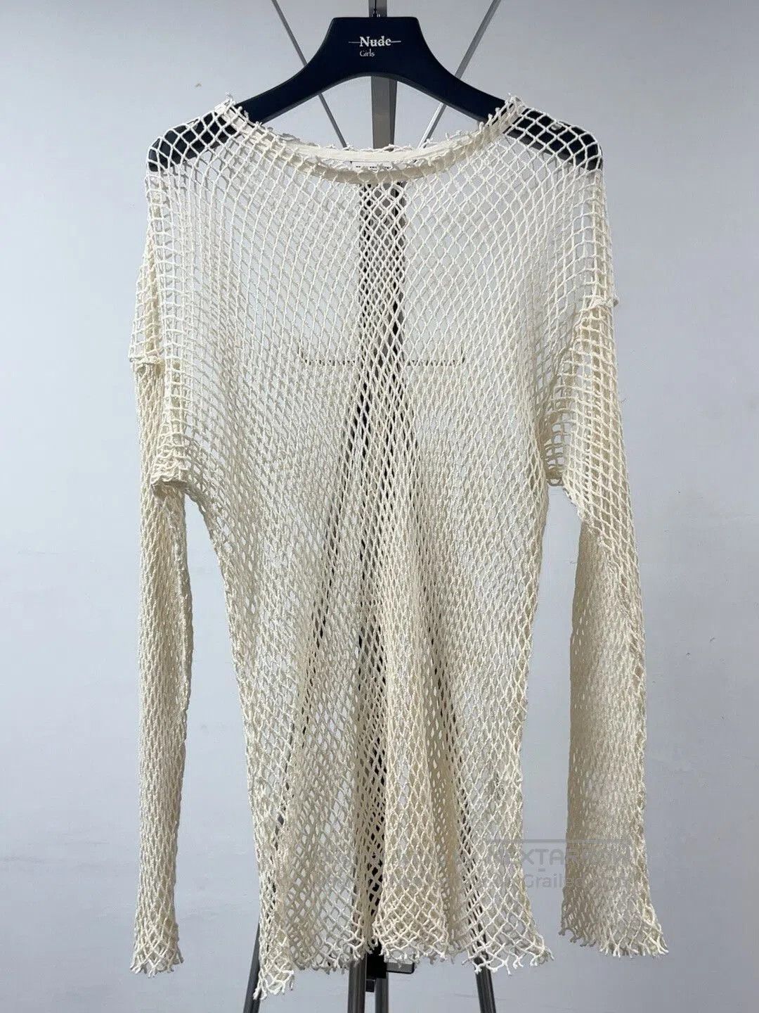 Dries Van Noten drapes in cream mesh long sleeve top. Size S / US 4 / IT 40 - 1 Thumbnail