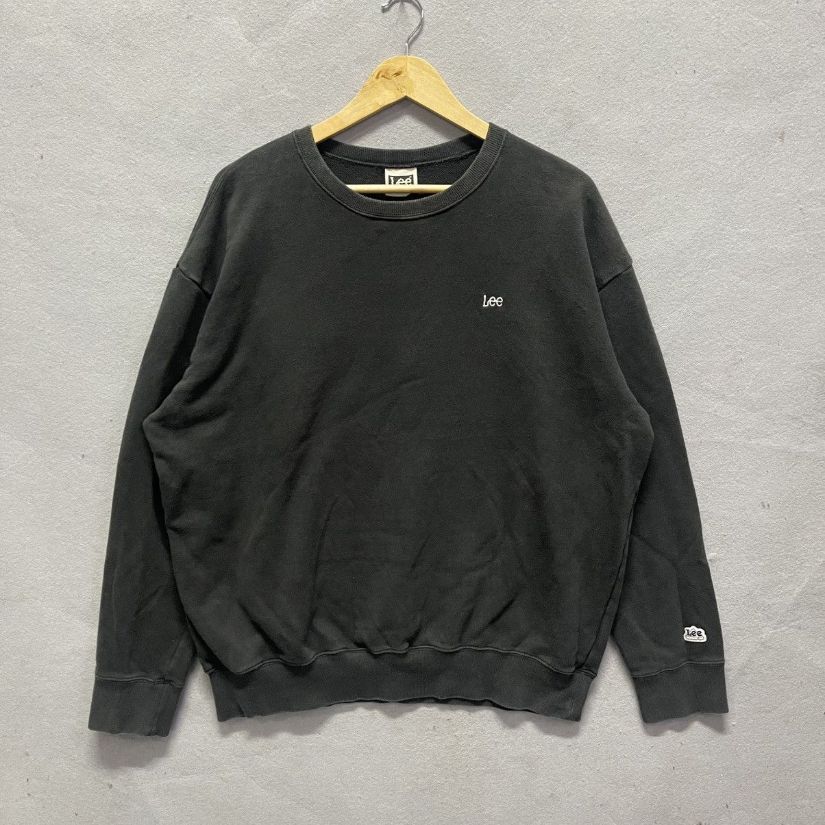 Lee Vintage Lee Crewneck Sweatshirt – Black (XL) Size US XL / EU 56 / 4 - 1 Thumbnail