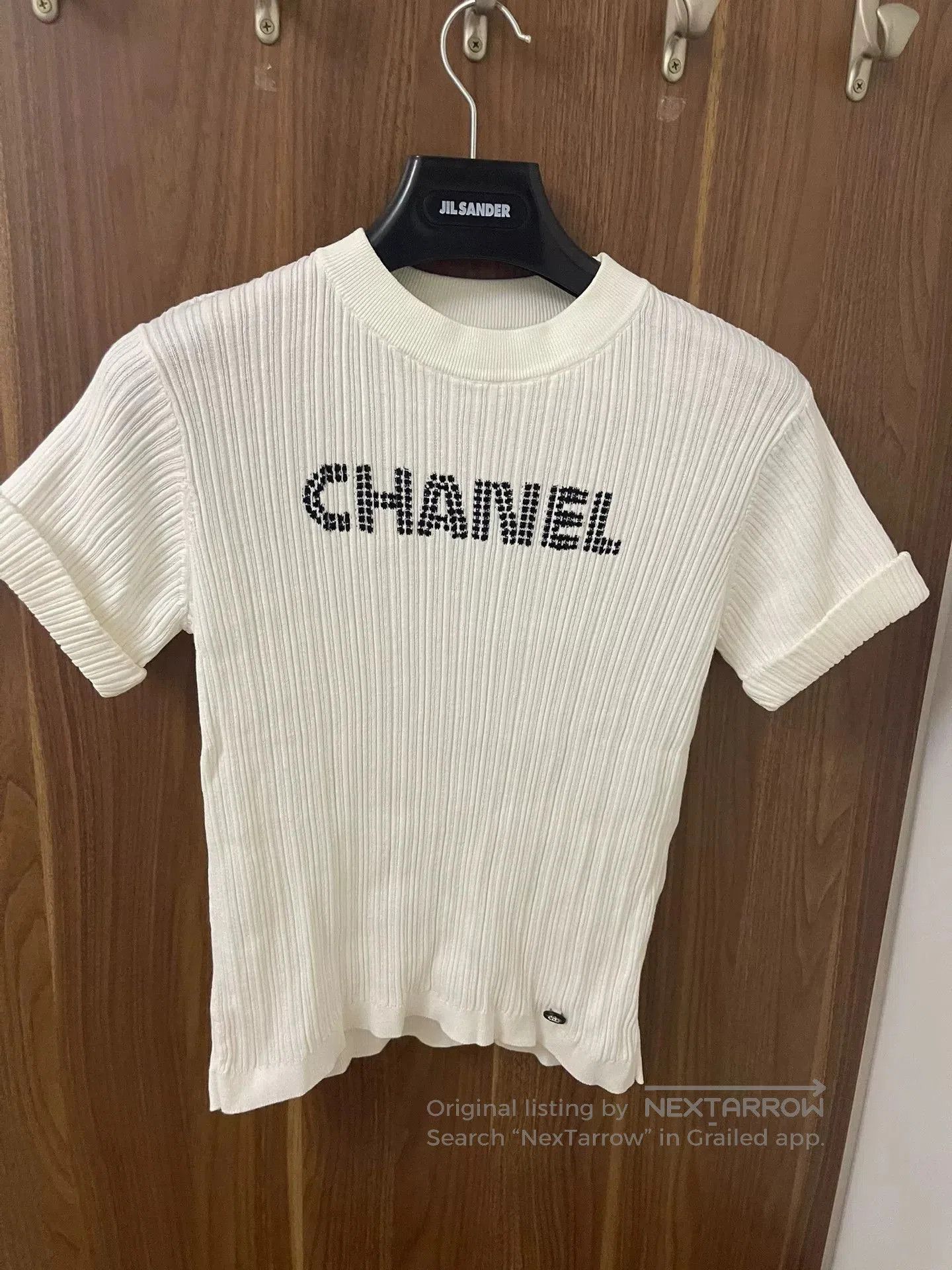 Chanel Chanel Knit Short Sleeve Top. Size XS / US 0-2 / IT 36-38 - 1 Thumbnail