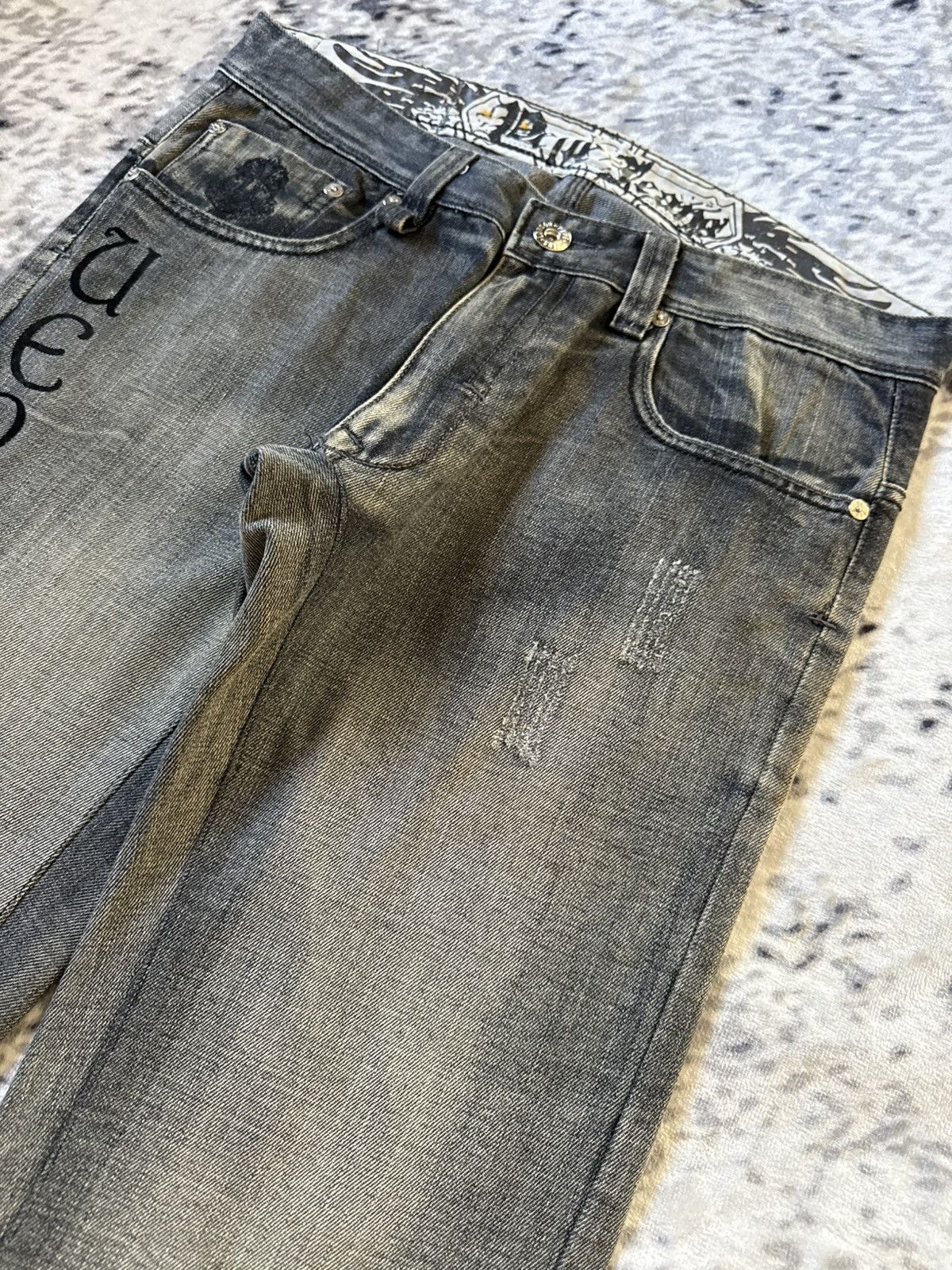 Japanese Brand ✝️ Embroidered Gothic Cross Gray Wash Jeans Pepe Brand Size US 32 / EU 48 - 16 Thumbnail