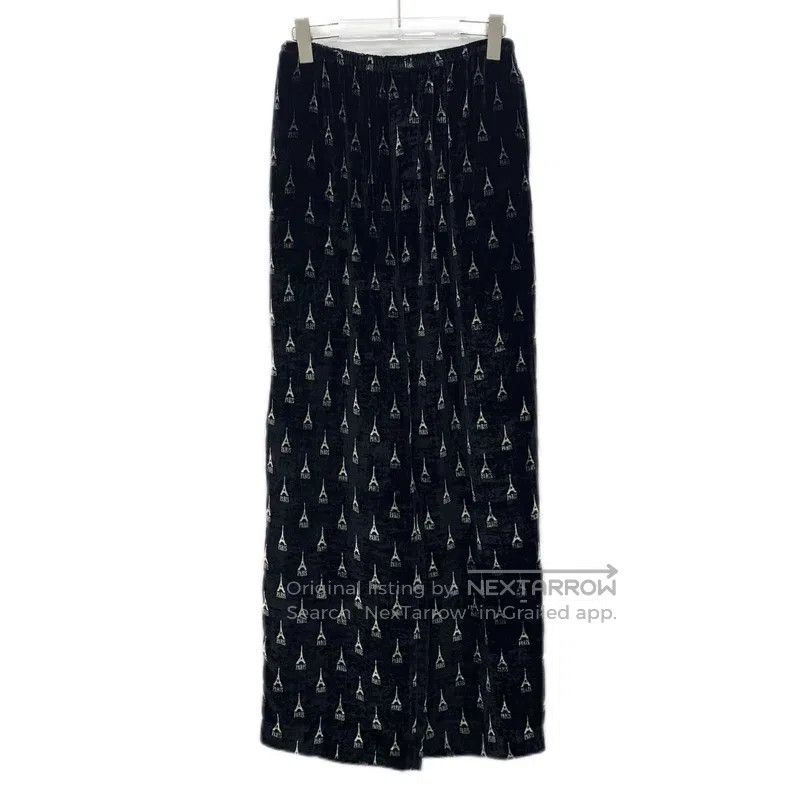 Balenciaga Balenciaga Black Tower Lettering Embroidered Velvet Casual Size US 28 / EU 44 - 1 Thumbnail