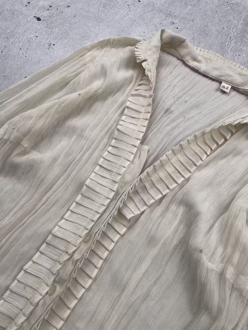 Japanese Brand × Vintage Vintage Worn Pleated Blouse Size M / US 6-8 / IT 42-44 - 4 Thumbnail