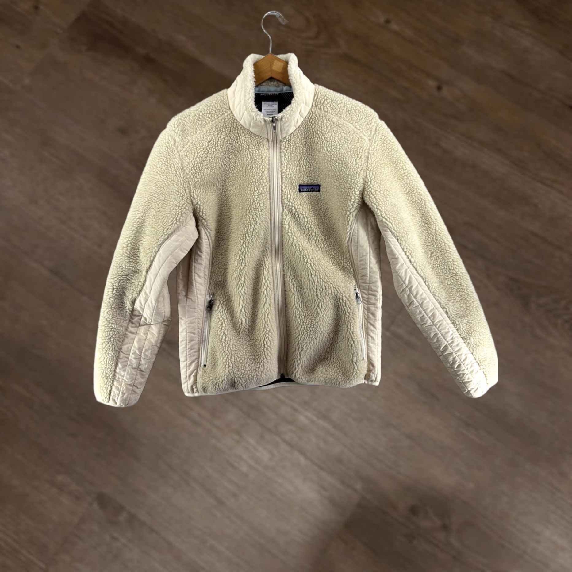 アウトドア patagonia Synchilla フリース Lサイズ クリーム