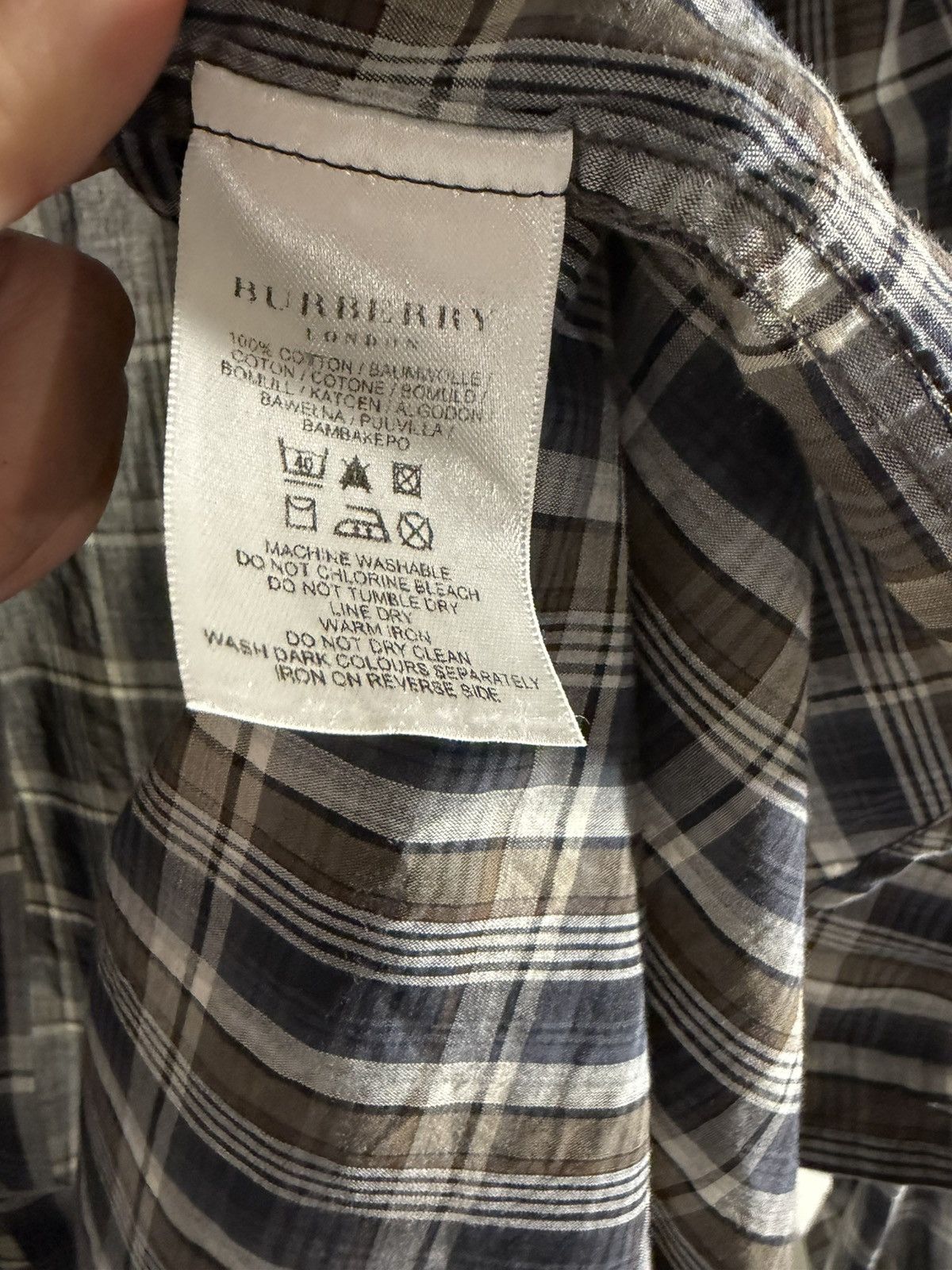 Burberry Burberry Button Up Shirt Size US M / EU 48-50 / 2 - 3 Thumbnail