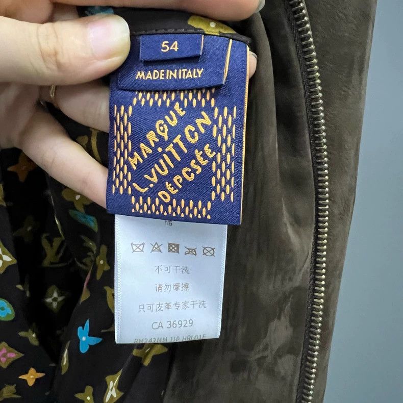 Louis Vuitton Louis Vuitton Letter embroidery logo jacket 2501-Nextarrow Size US L / EU 52-54 / 3 - 4 Thumbnail
