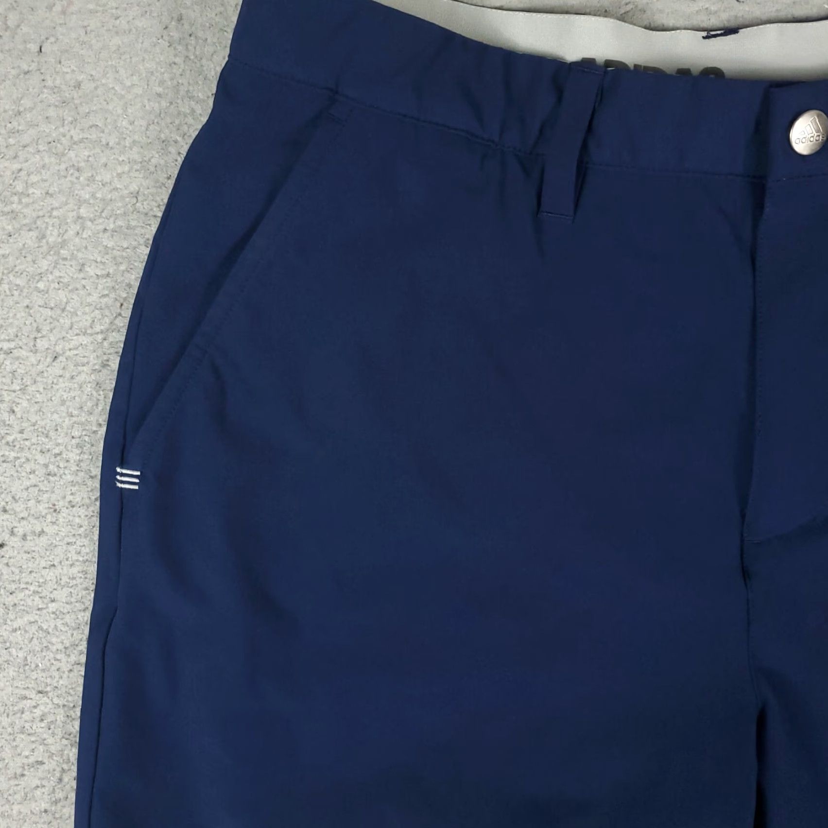 Adidas Adidas Shorts Mens Size 32 Blue Golf Casual Chino Flat Front Slash Pockets Size US 32 / EU 48 - 2 Thumbnail