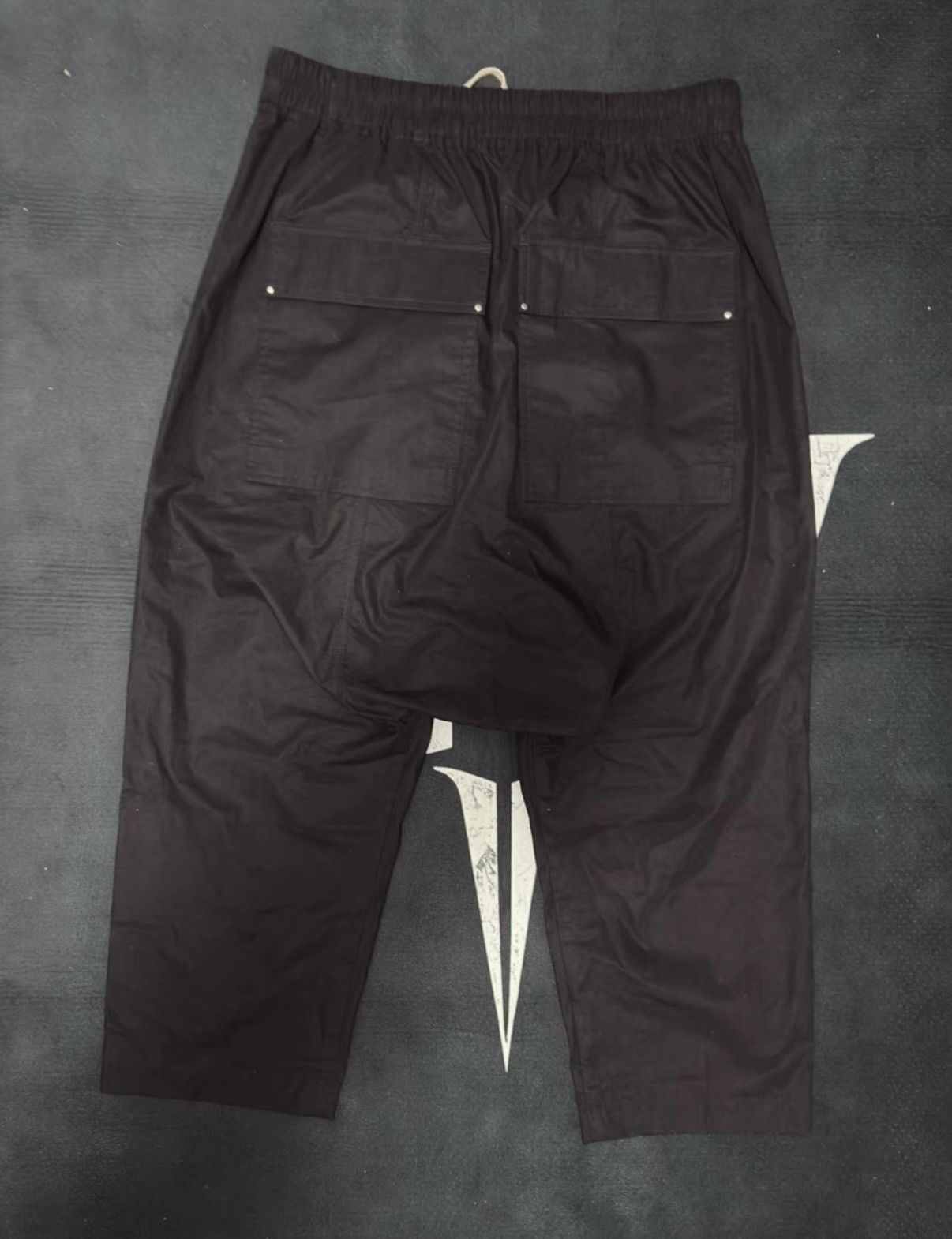 Rick Owens Rick Owens 22SS Drawstring Cropped Pants Size US 34 / EU 50 - 2 Thumbnail