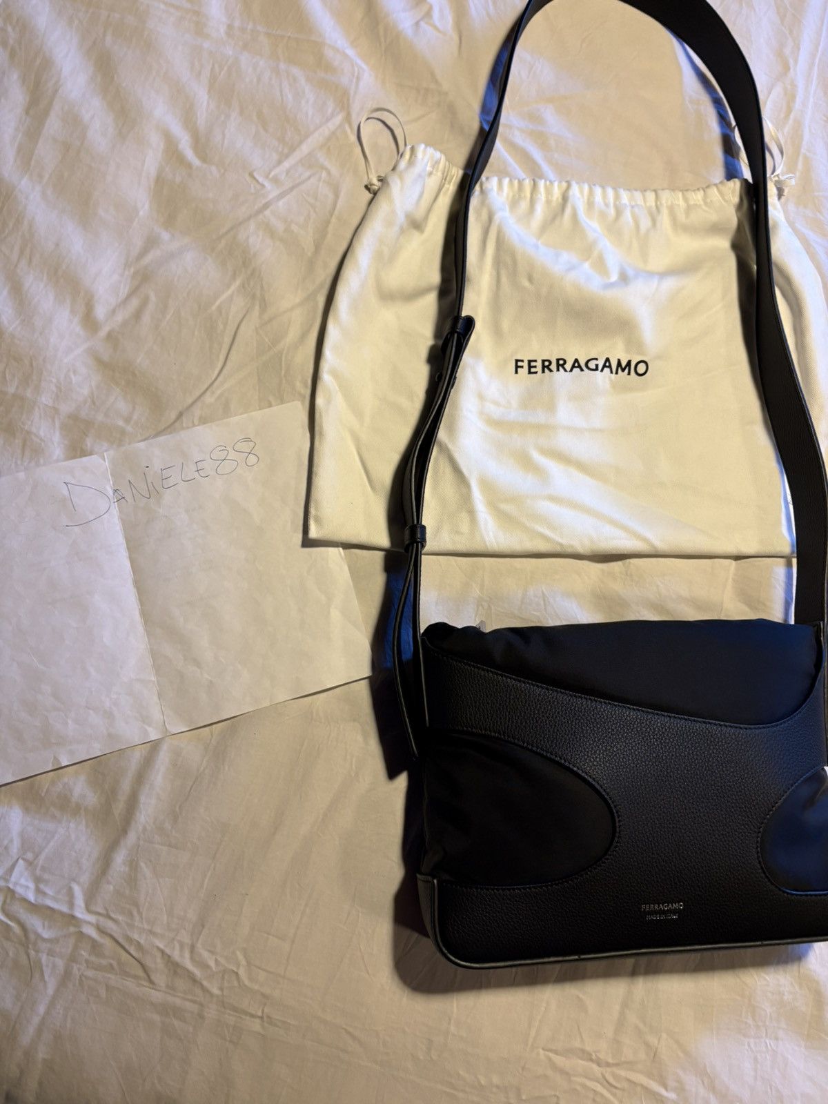 Salvatore Ferragamo Ferragamo cut-out leather/nylon crossbody bag. Size ONE SIZE - 3 Thumbnail