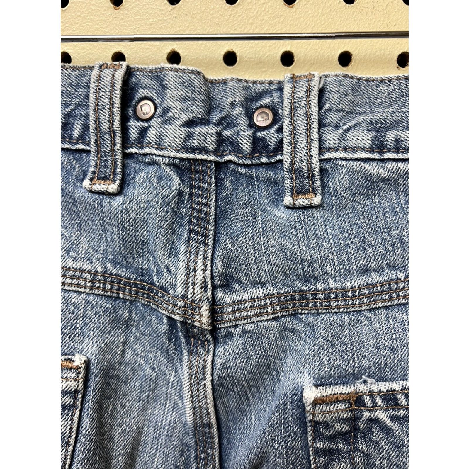Carhartt Vintage Carhartt B213 Mens Jeans 34x36 Distressed Blue Denim Straight Relaxed 5-Pocket Casual Work/Casual Mens Size US 34 / EU 50 - 3 Thumbnail